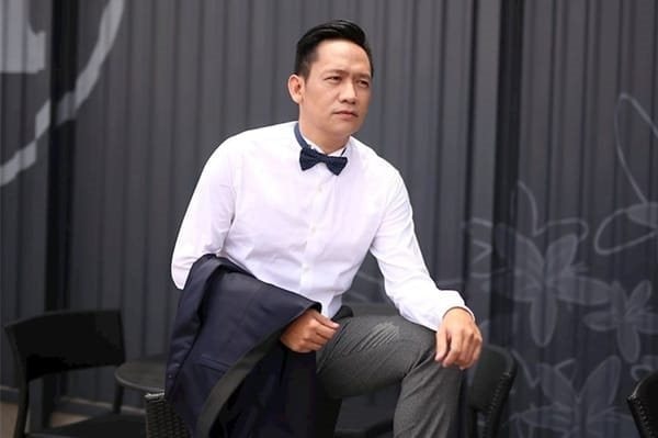 ca-si-duy-manh-quang-cao-sai-su-that.jpg