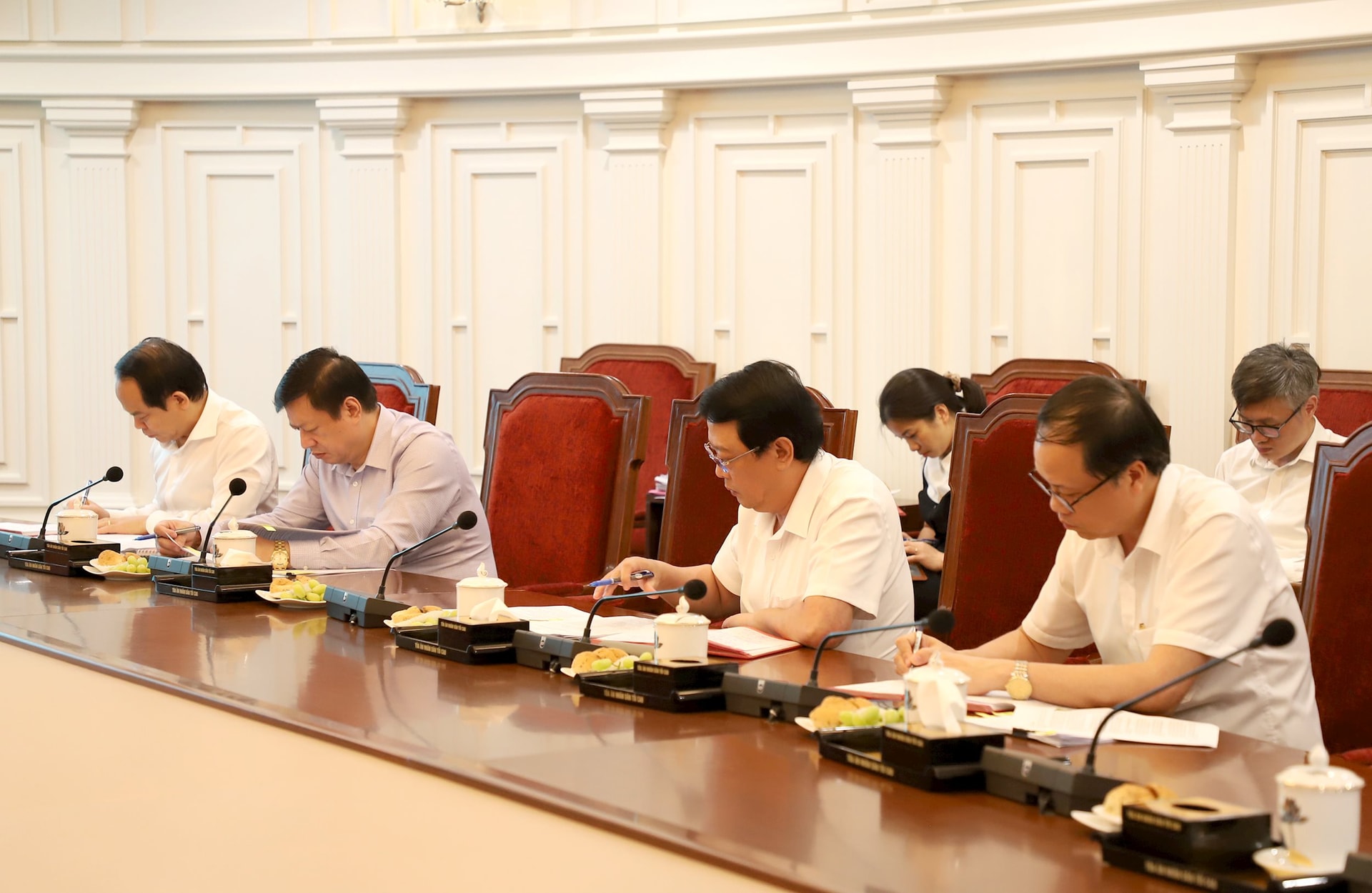 hoi-dong-tuyen-chon-giam-sat-tham-phan-quoc-gia-2-.jpg