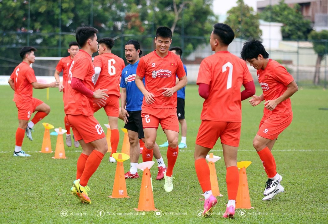 tuyen-viet-nam.jpg