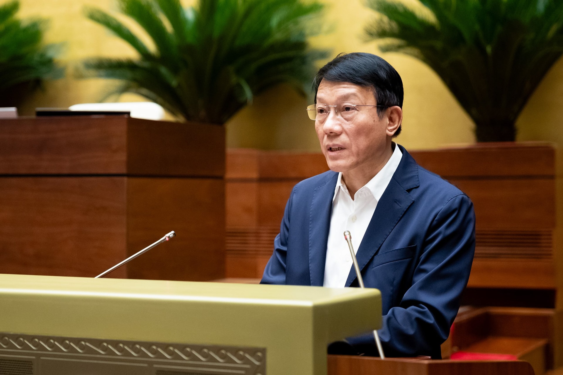 ah3i5738-boi-i-trui-oi-i-ng-boi-i-coi-ng-an-lui-oi-ng-tam-quang.jpg