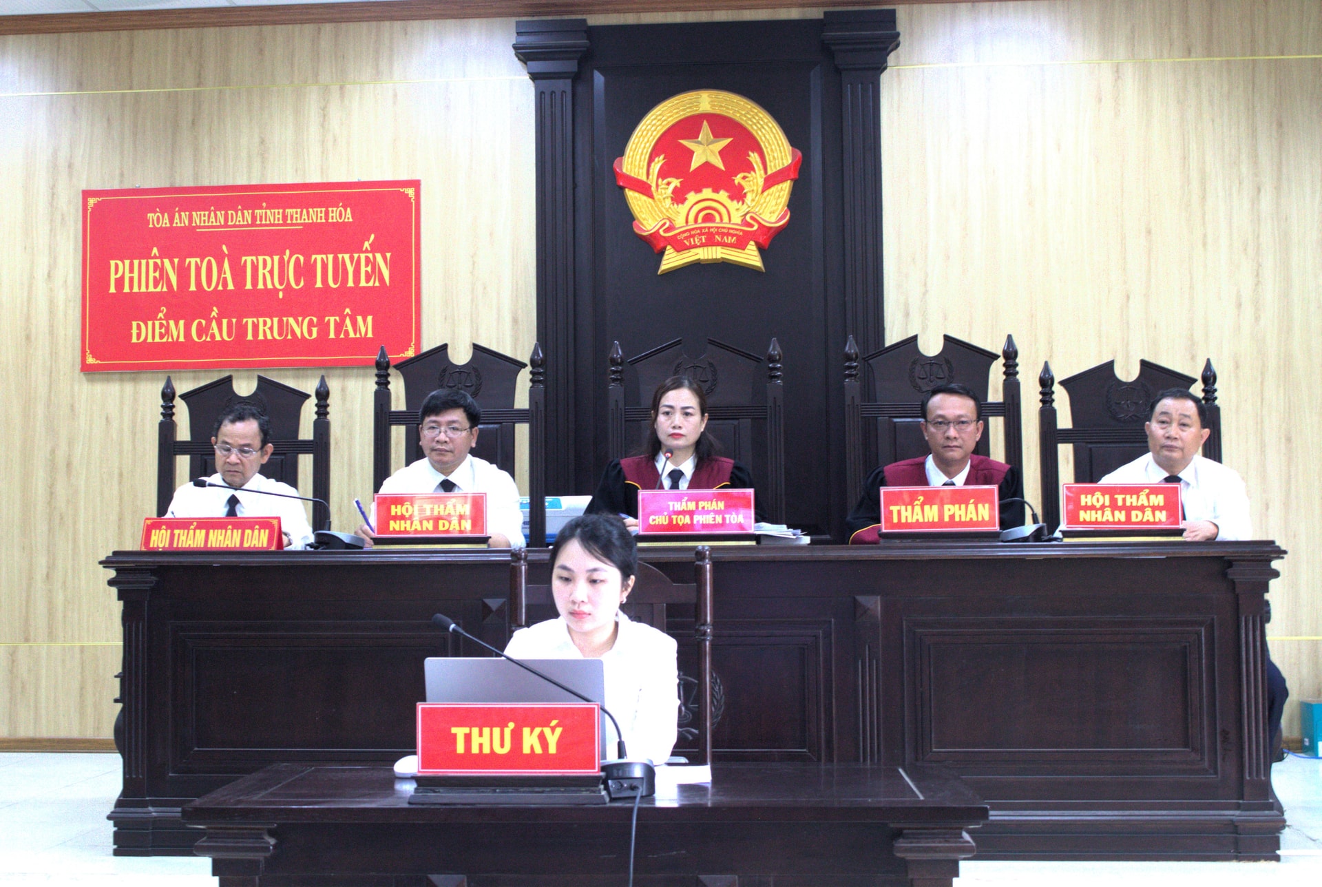 xet_xu_vu_ma_tuy.jpg