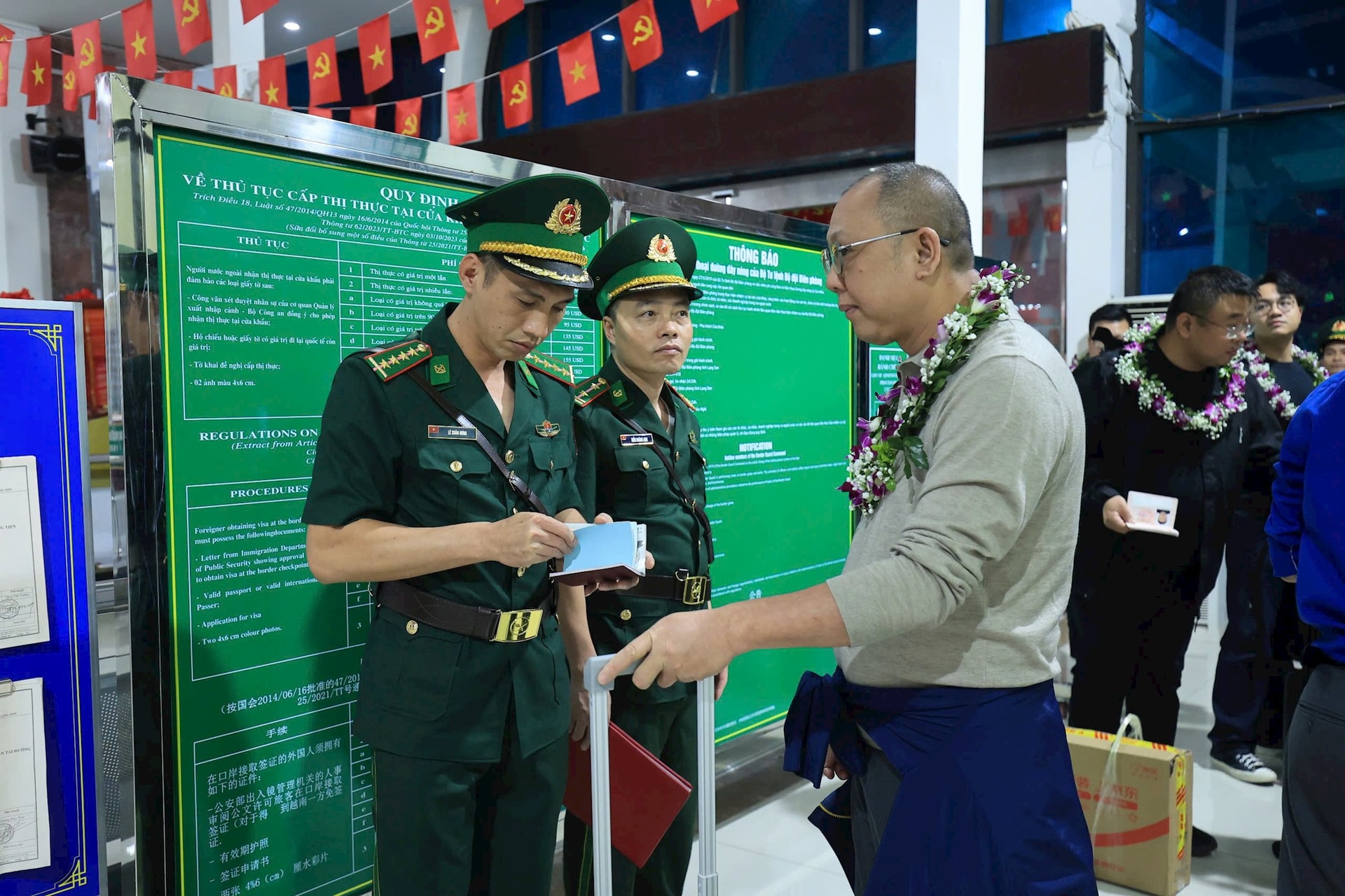 khoi-phuc-chay-tau-khach-lien-van-quoc-te-viet-nam-trung-quoc-3-.jpg