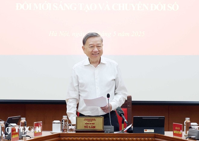 ttxvn-tong-bi-thu-chu-tri-hop-thuong-truc-ban-chi-dao-trung-uong-ve-phat-trien-khoa-hoc-cong-nghe-29-3.jpg