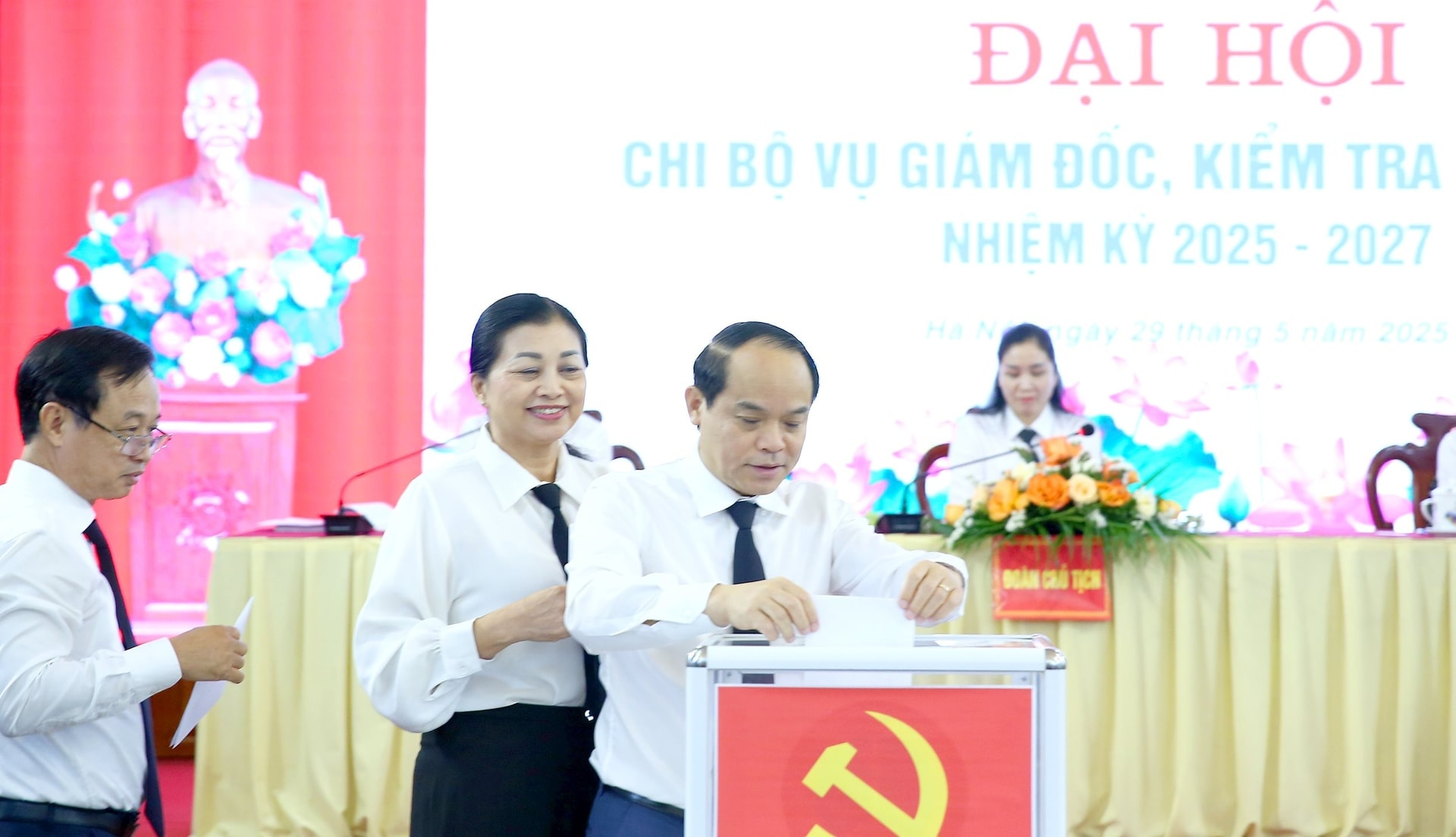 vu-giam-doc-kiem-tra-ve-hinh-su-5-(1).jpg