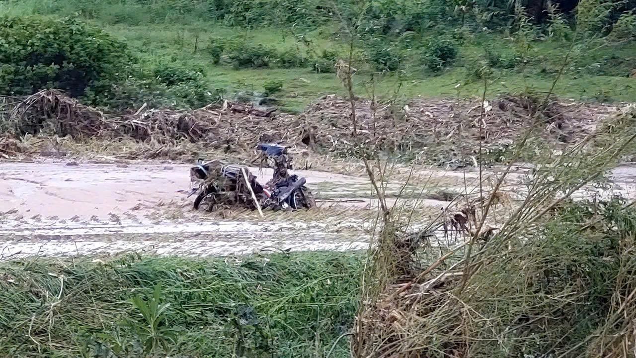 z6650044748640_663bef3227f72fce657b895c9ad73fe3.jpg