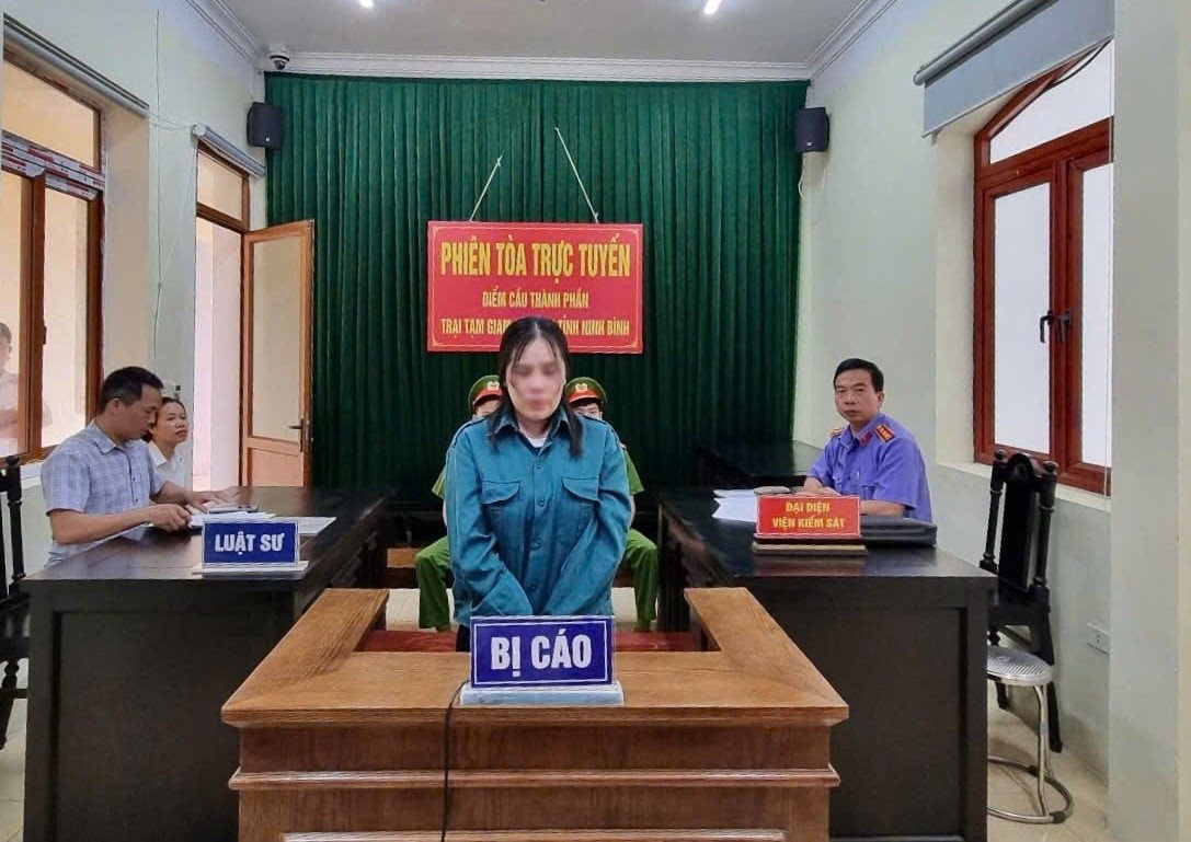phien_toa_truc_tuyen_rut_kinh_nghiem.jpg