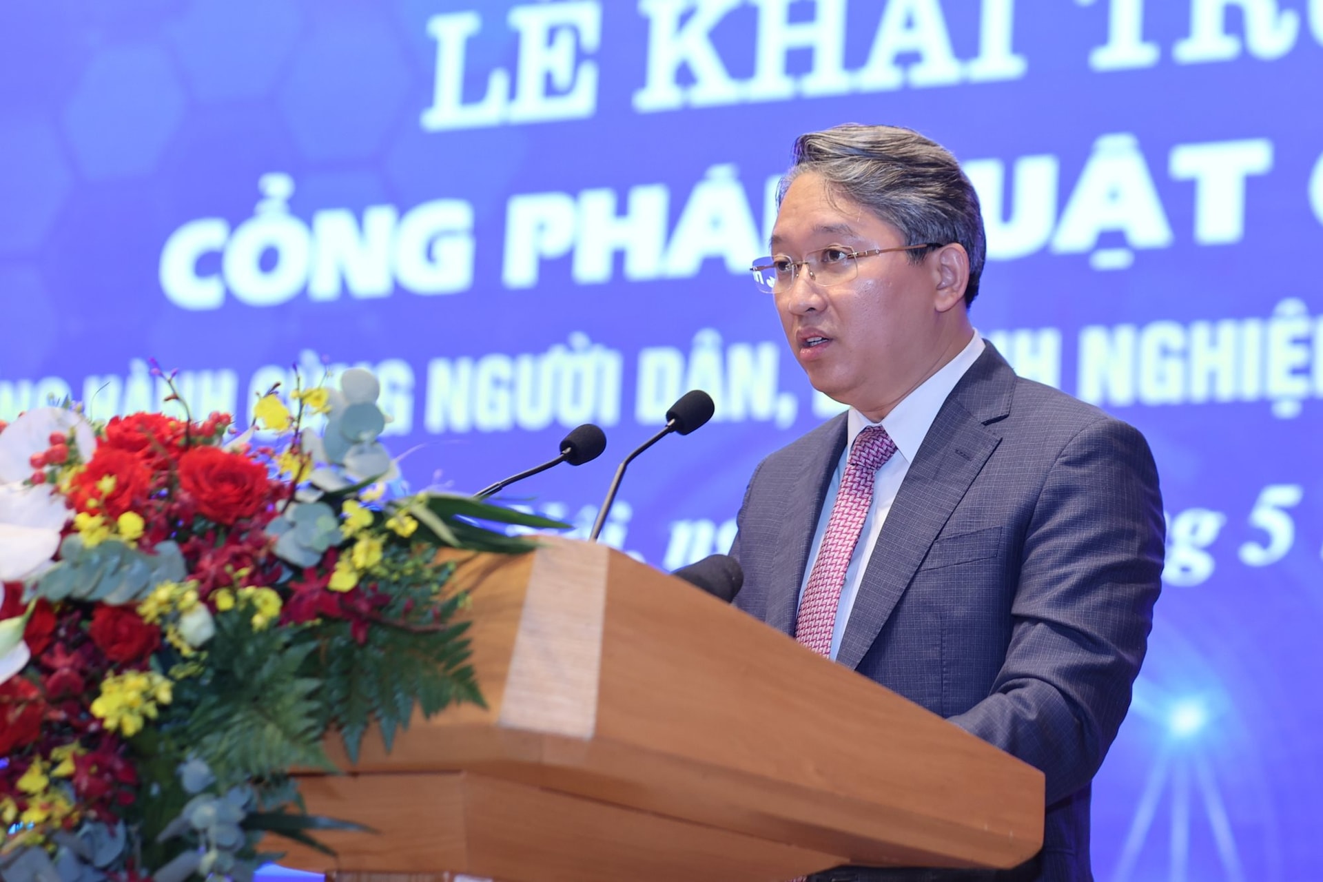 khai-truong-cong-phap-luat-quoc-gia5..jpg