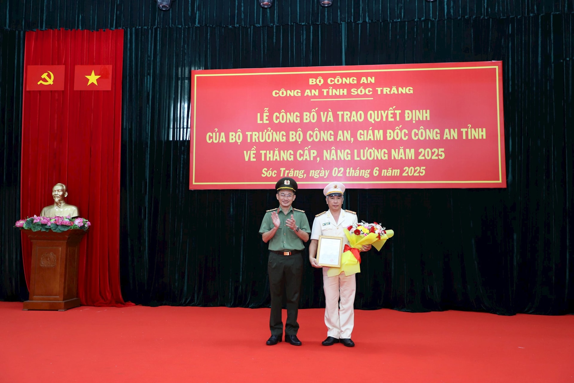 anh-2(1).jpg