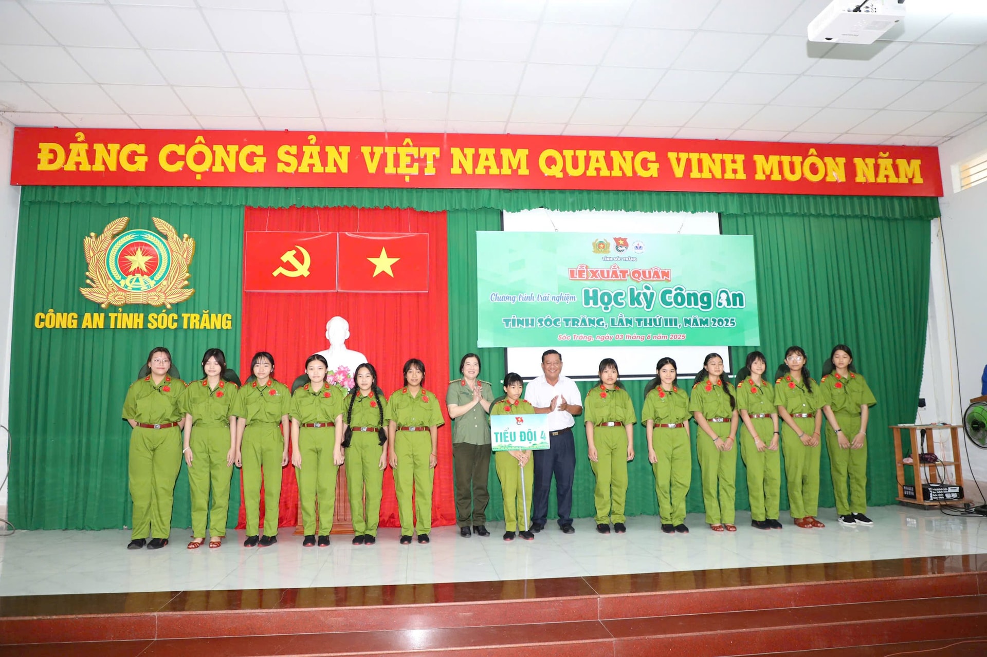 hkca4.jpg