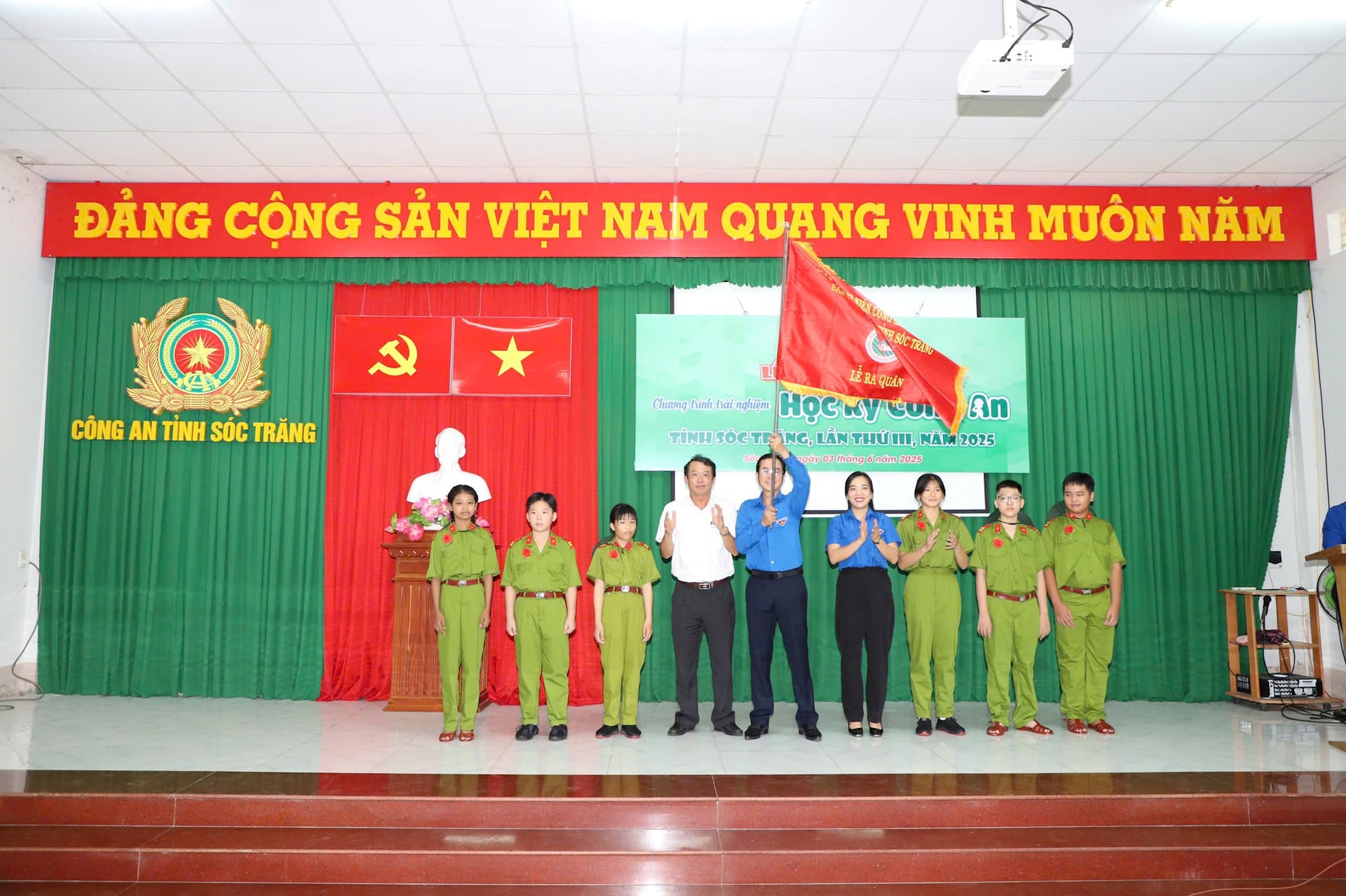 hkca6.jpg