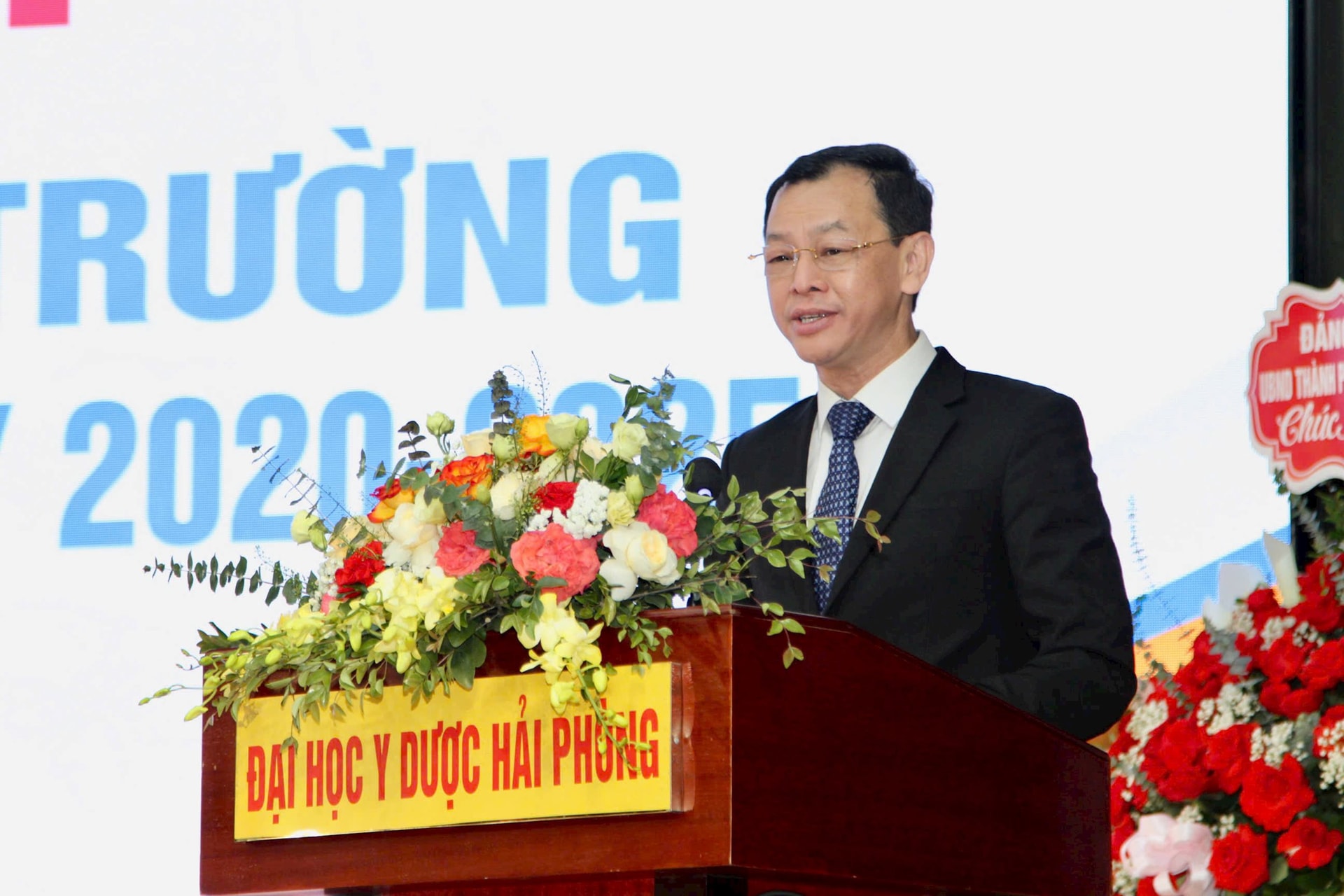 ts-nguyen-tri-thuc.jpg