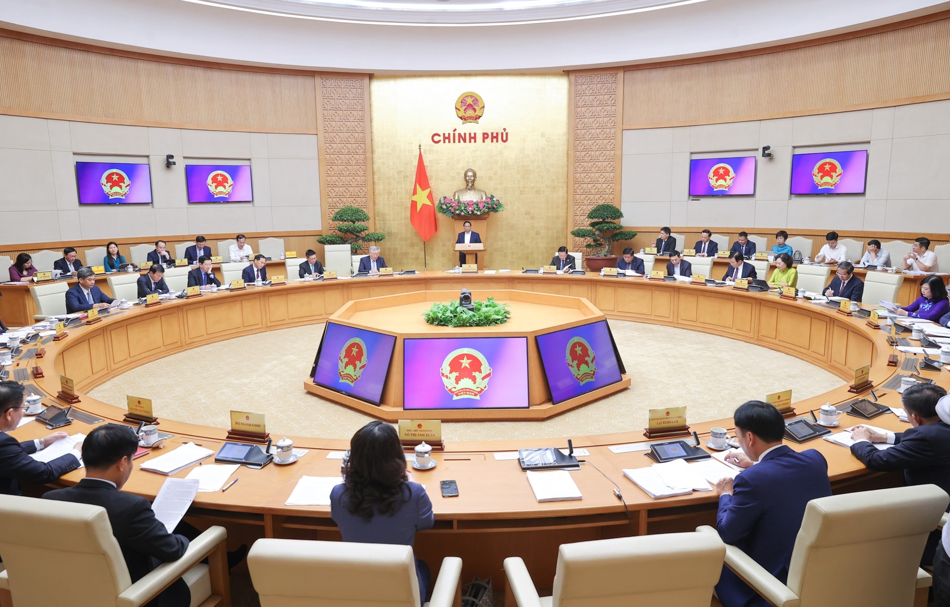 Thủ tướng Phạm Minh Chính chủ trì Phiên họp Chính phủ thường kỳ tháng 5/2025- Ảnh 3.