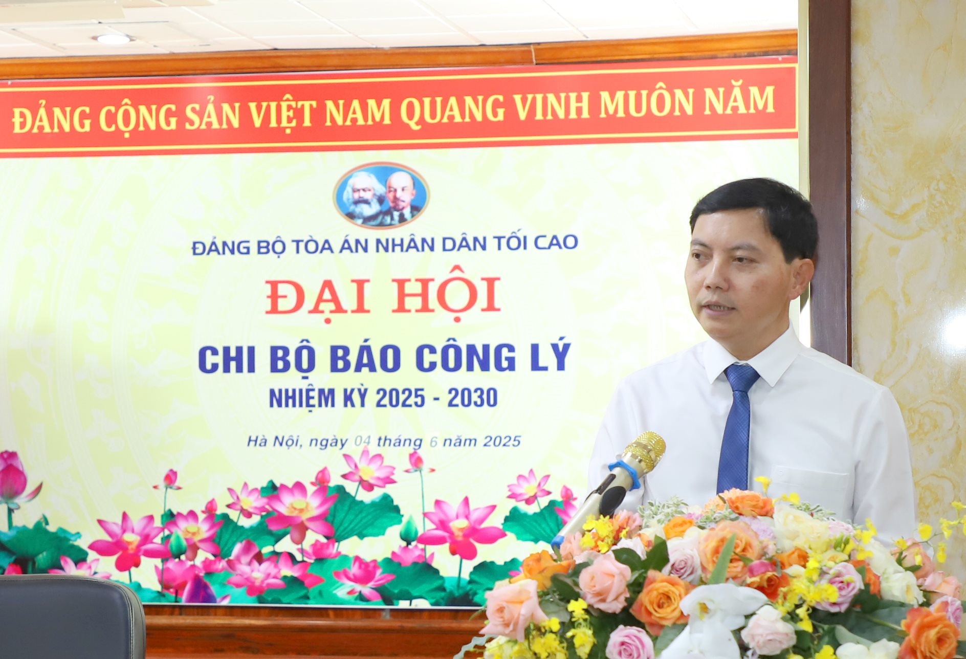 dai-hoi-chi-bo-bcl-16-.jpg