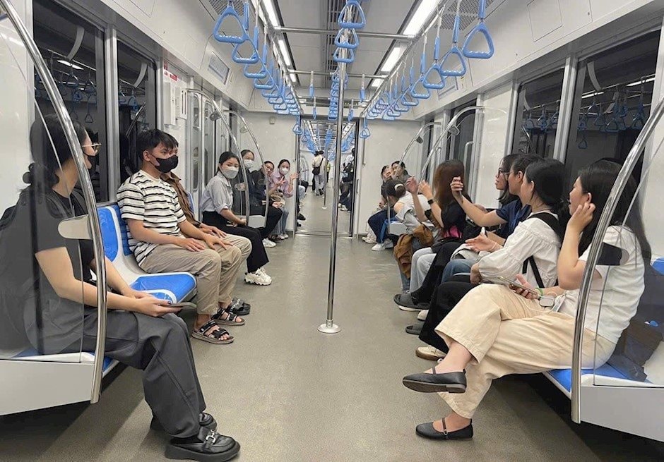 21-11-2024-tphcm-ban-hanh-gia-ve-dich-vu-tau-dien-tuyen-metro-so-1-30a63c25-details.jpg