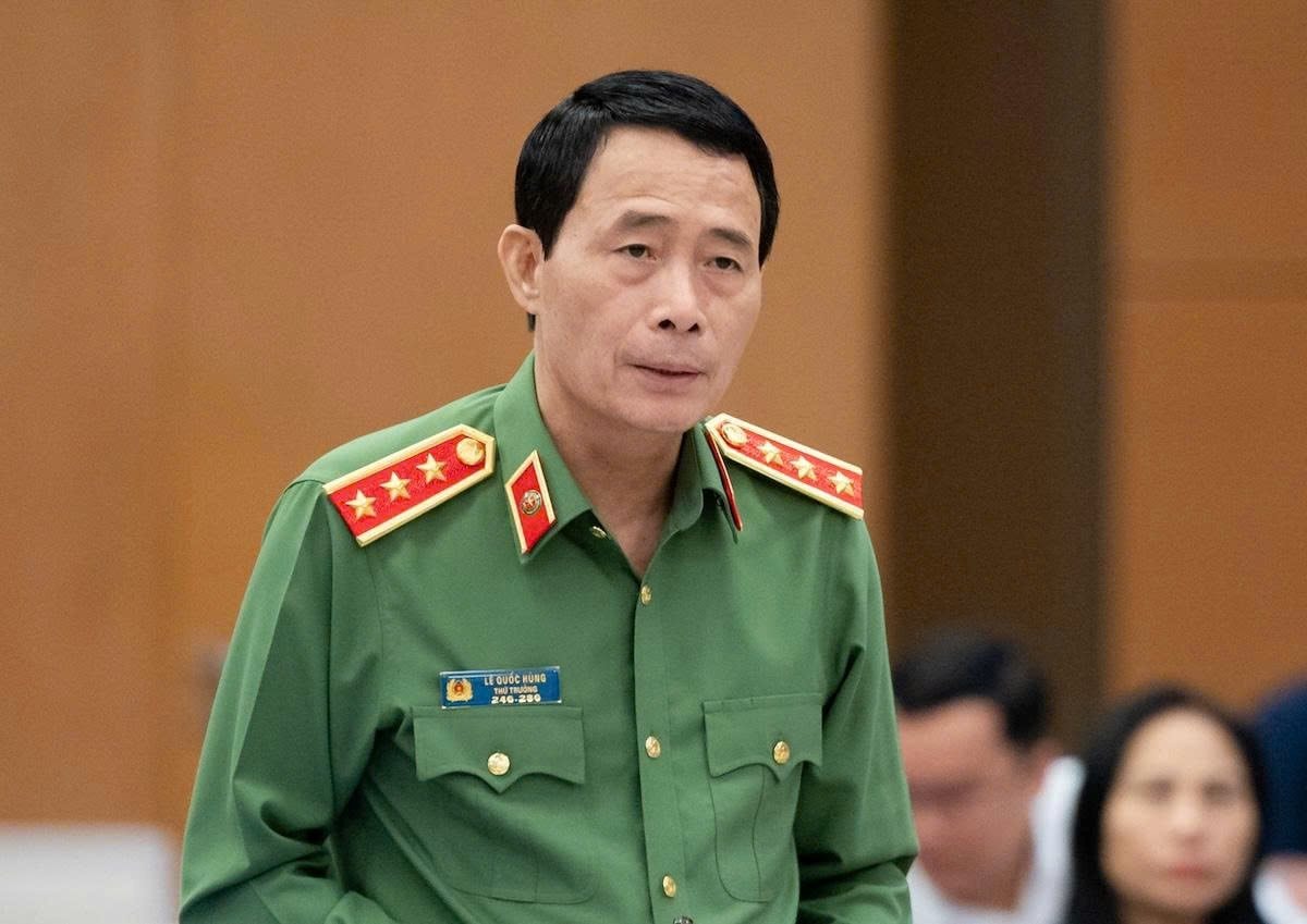 le-quoc-hung.jpg