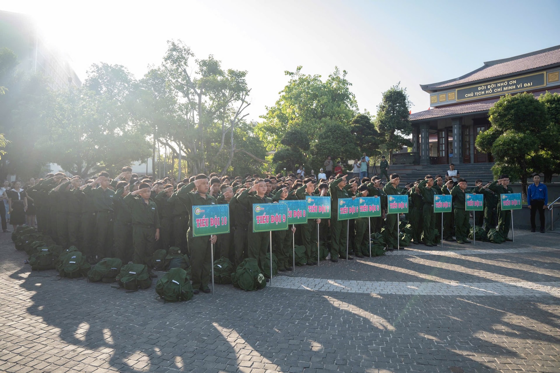 8-6-quan-doi11.jpg