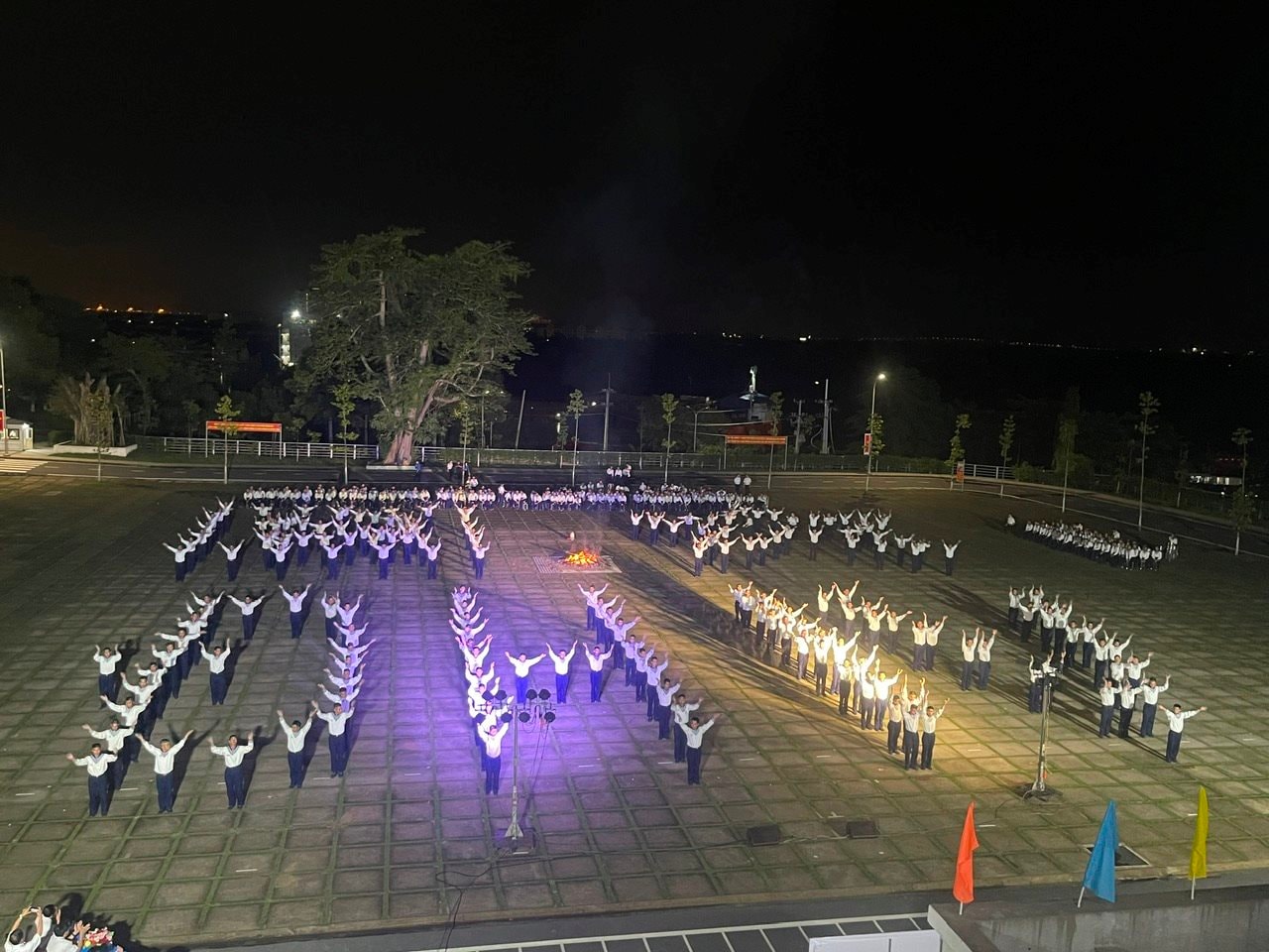 6.-tiet-muc-dong-dien-xep-hinh-dai-hoi-iv-cua-chien-si-trung-tam-huan-luyen.jpg