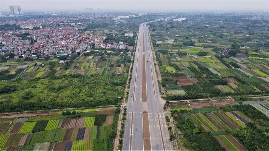 tay-thang-long-1749482284(1).jpg
