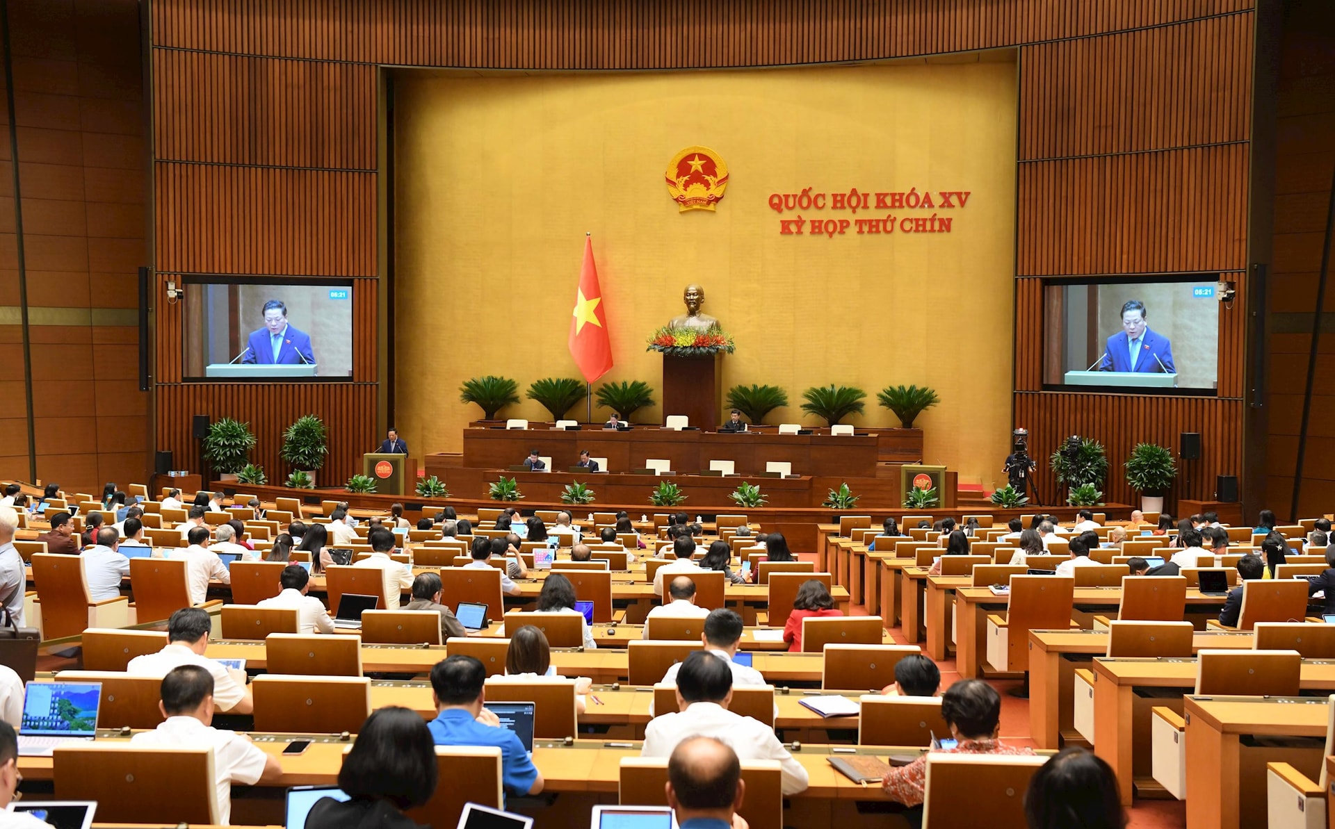 quang-ca-nh-phia-n-ha-p-chia-u-12.6-2.jpg