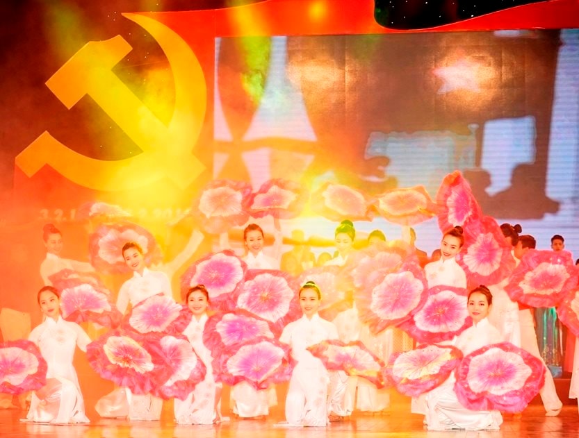 chuong-trinh-nghe-thuat-dac-biet-chao-mung-100-nam-ngay-bao-chi-cach-mang-viet-nam.jpg
