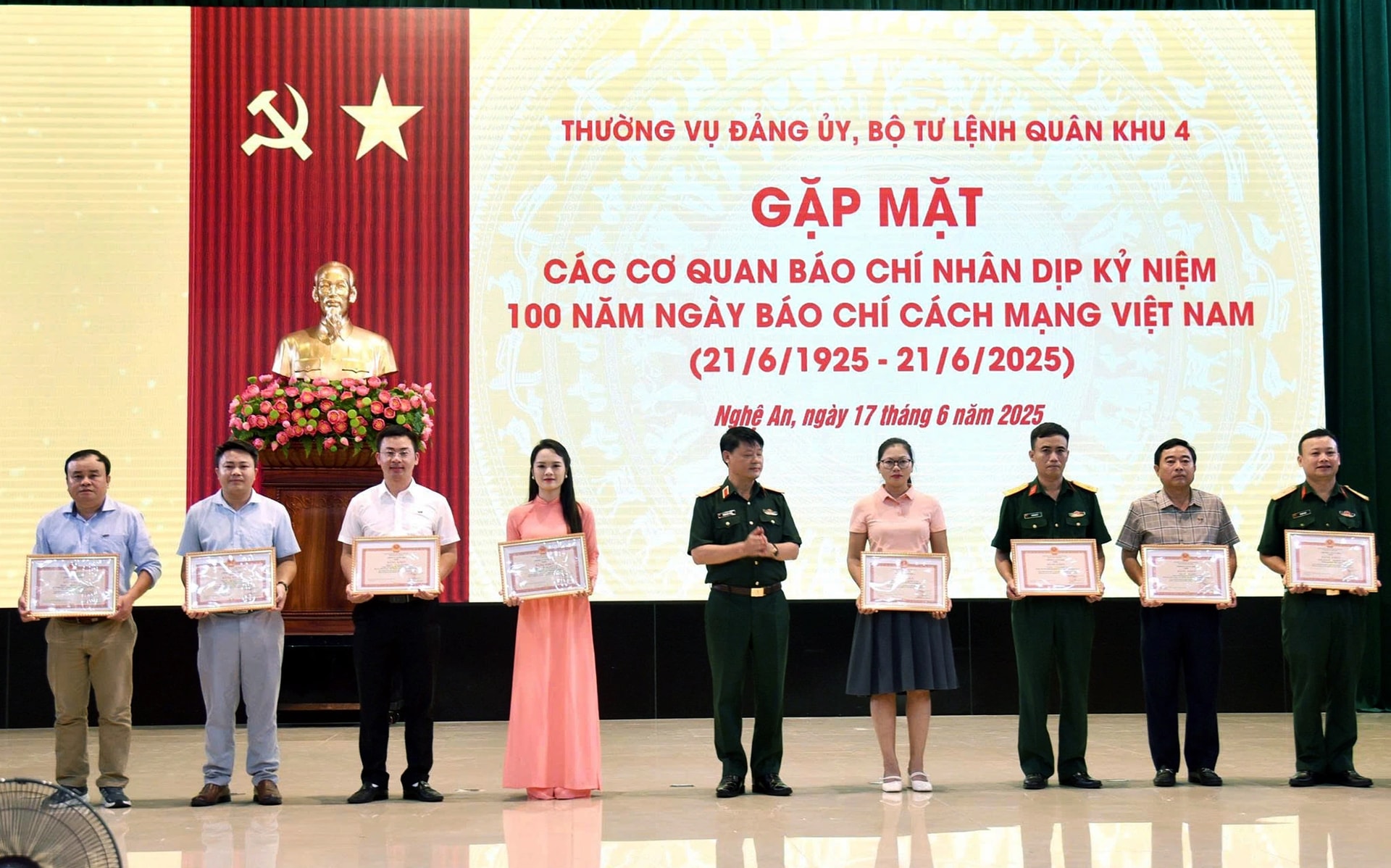 quan-khu-4tang-bang-khennghe-anhoang-lamjpg-1750147541298-1-.jpg