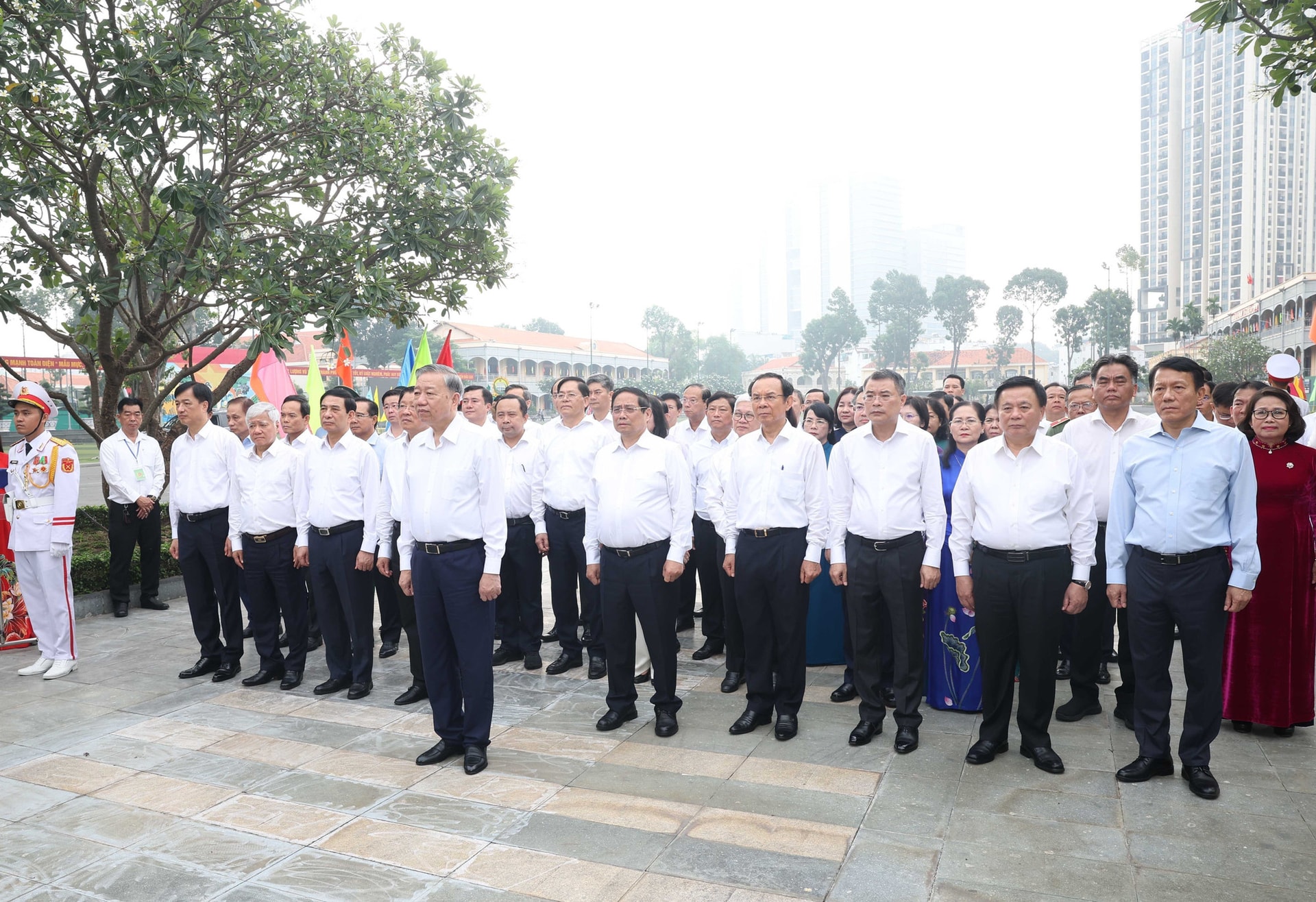 vna-potal-tong-bi-thu-to-lam-va-doan-cong-tac-trung-uong-lam-viec-voi-ban-thuong-vu-thanh-uy-thanh-pho-ho-chi-minh-tinh-ba-ria-vung-tau-va-binh-duon-8098109.jpg