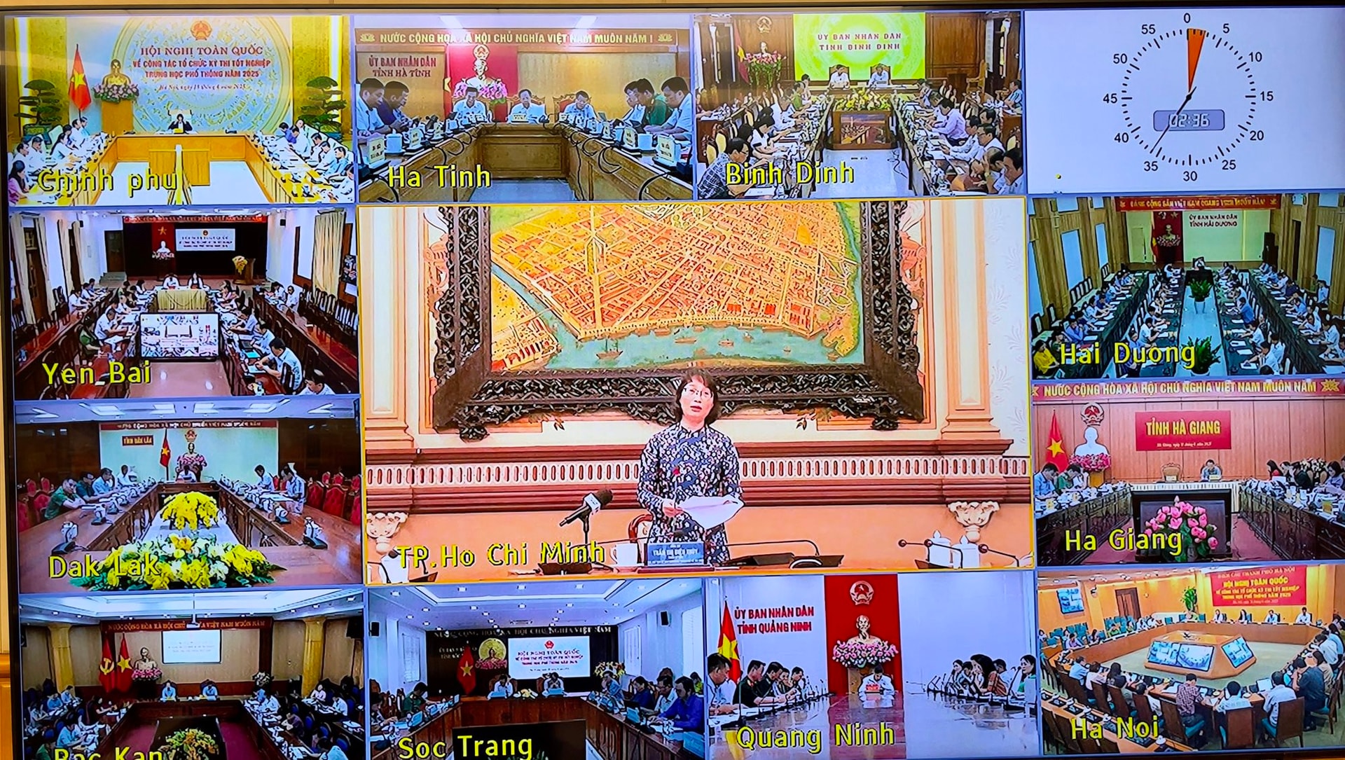 thu-tuong-chu-tri-cuoc-hop-ky-thi-thpt(1).jpg