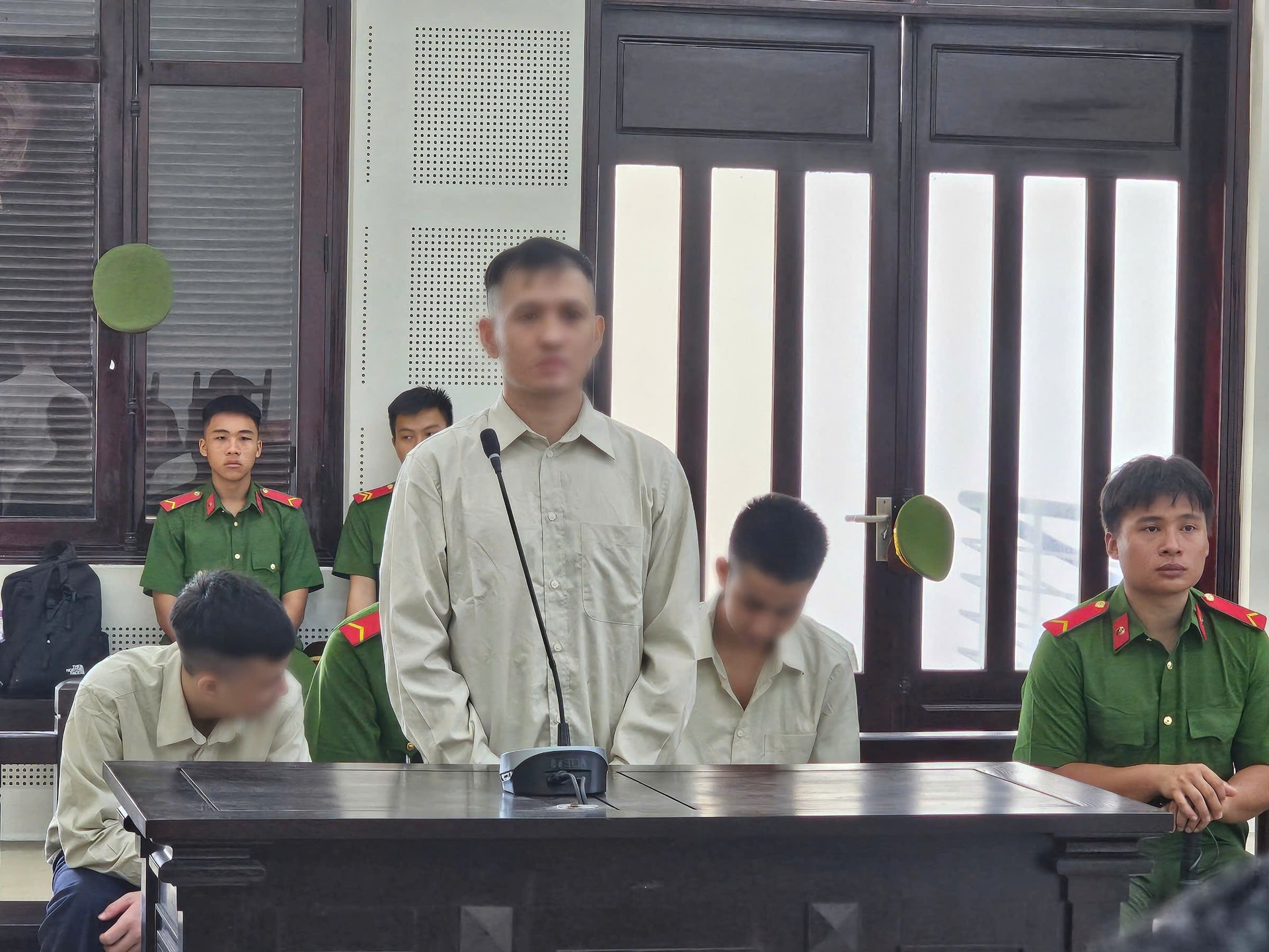 24-6-tatp-tuyen-luadao10.jpg