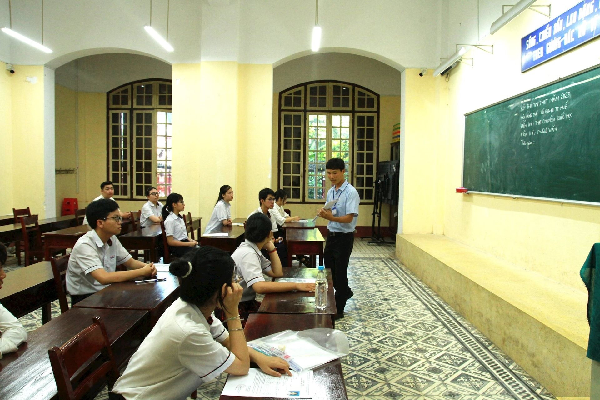 tot-nghiep-thpt-2023-2-.jpg