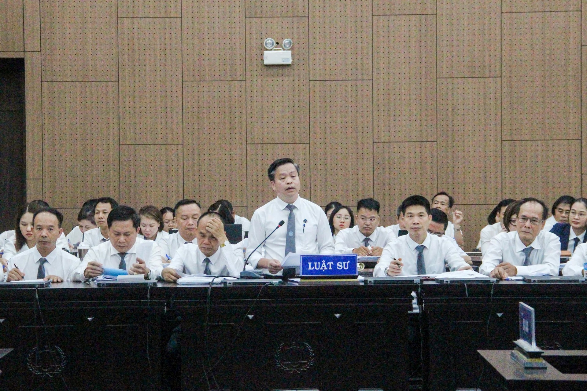 lsu-bi-cao-lan.jpg