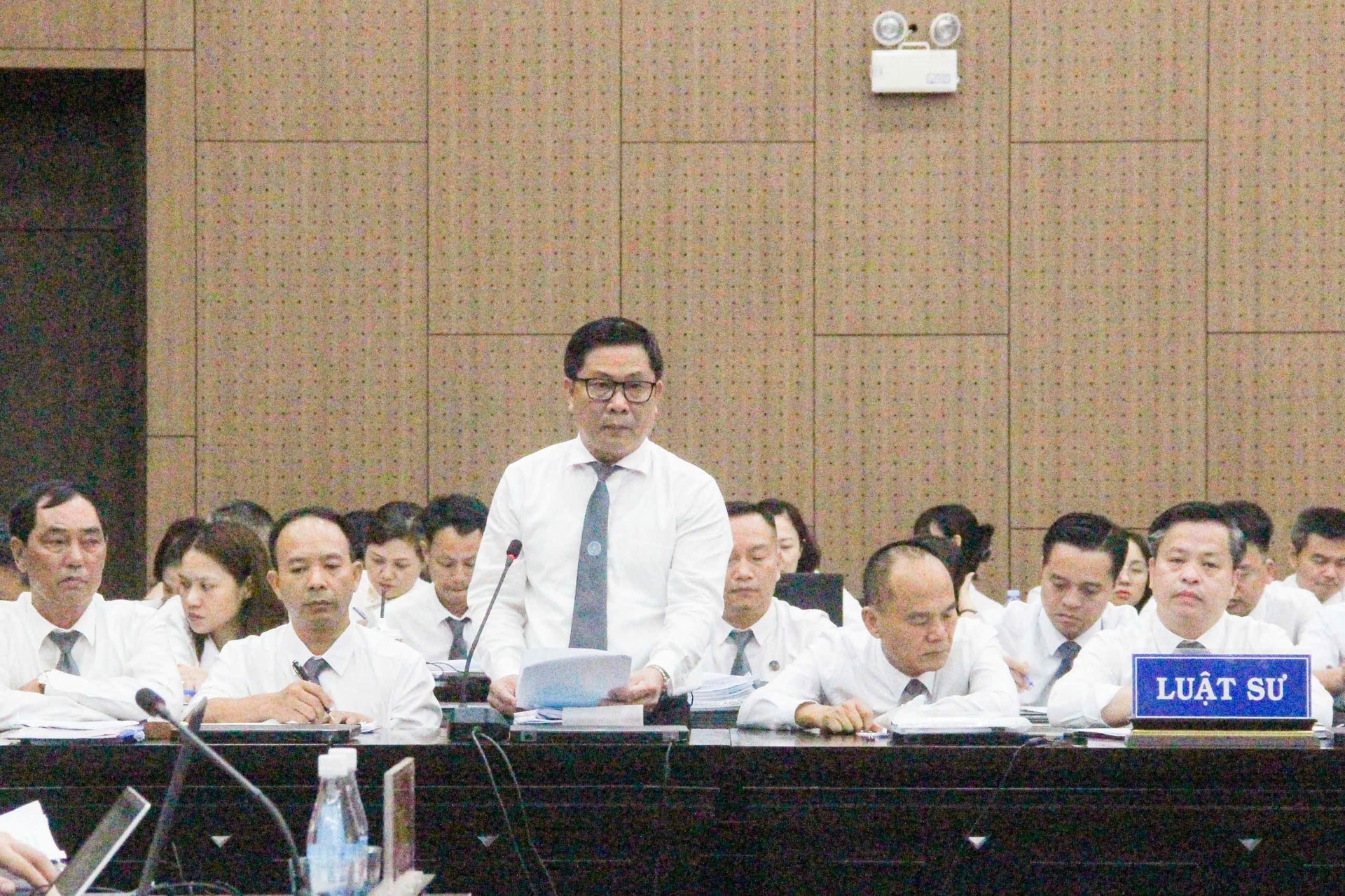 lsu-cua-bc-thanh.jpg