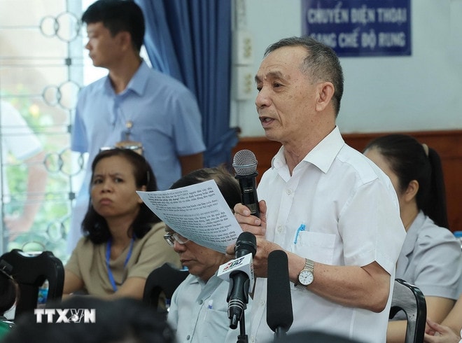 ttxvn-2806-chu-tich-nuoc-tiep-xuc-cu-tri-9.jpg