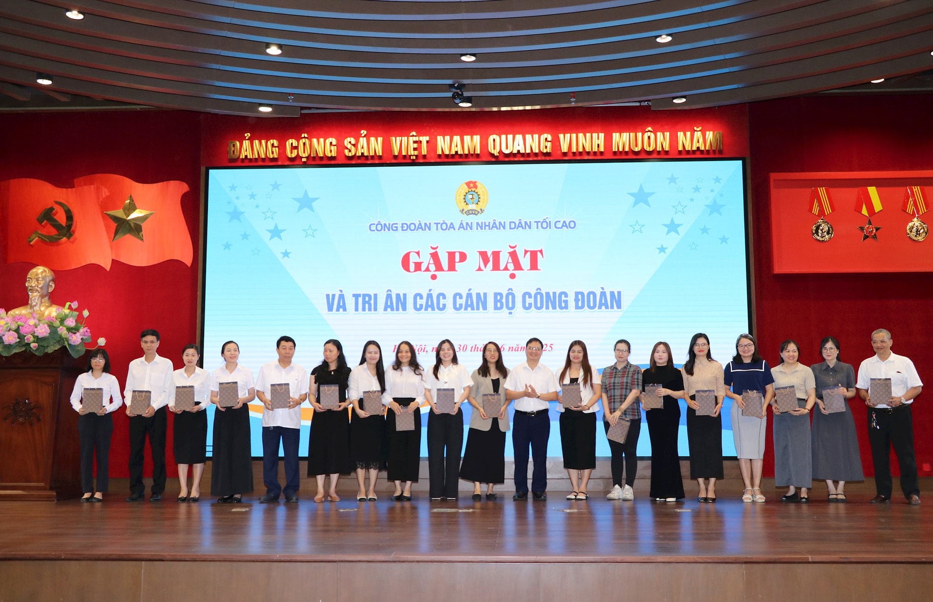 cong-doan-tandtc-10-.jpg