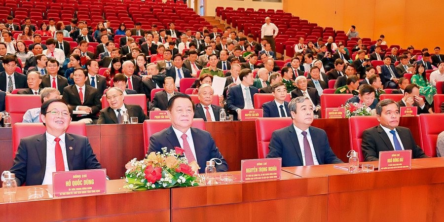 nguyen_trong_nghia.jpg