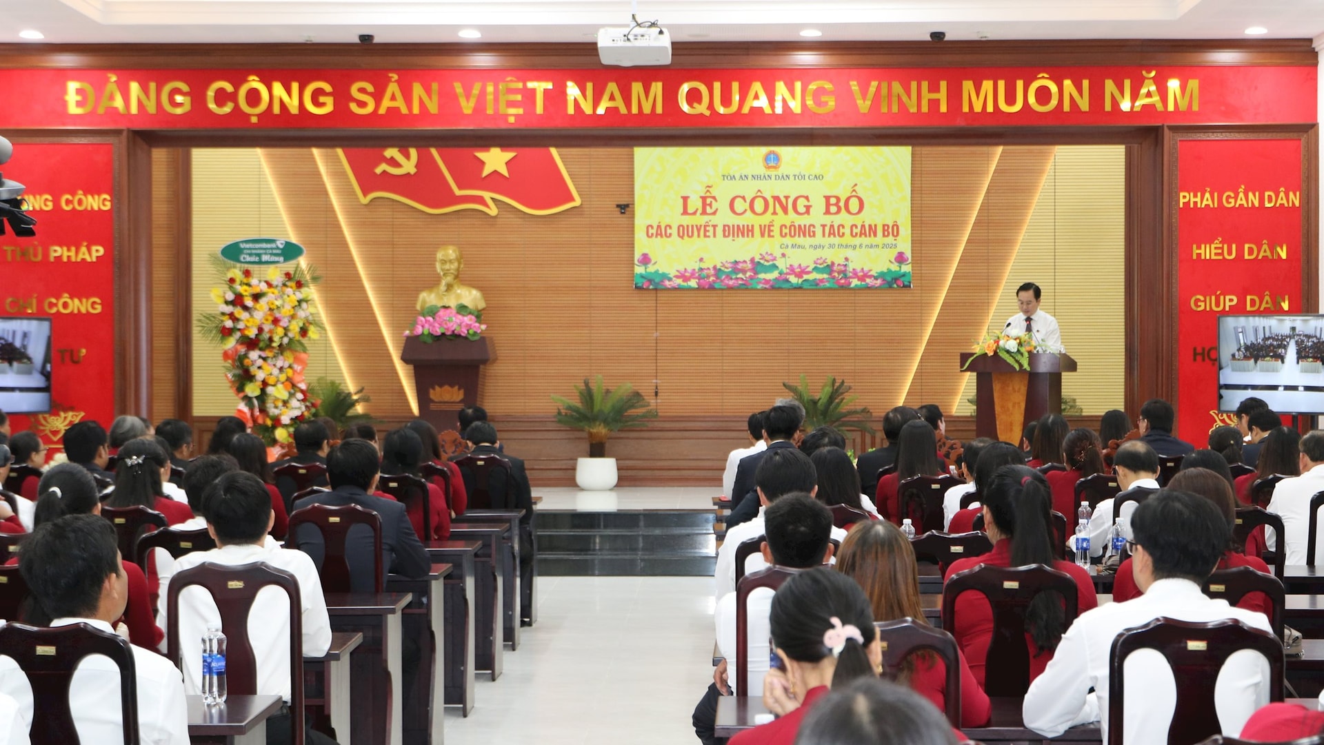 quang-canh.jpg