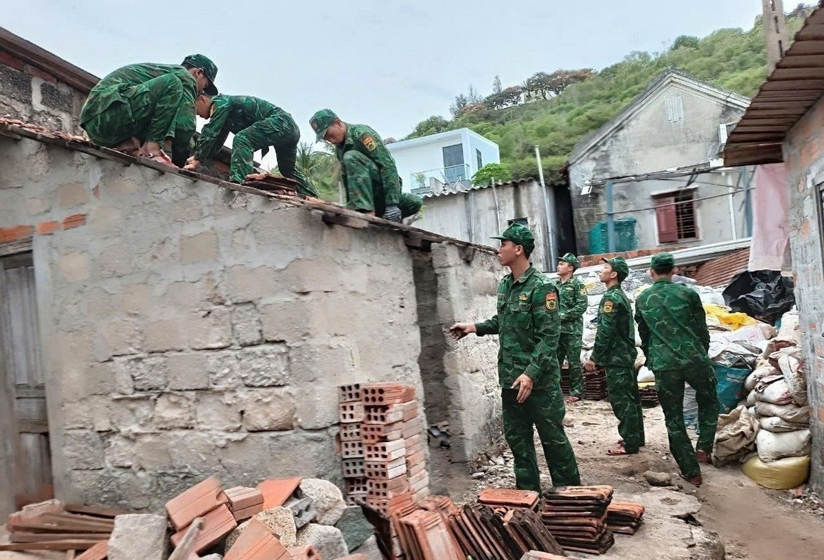 xoa-nha-tam.jpg