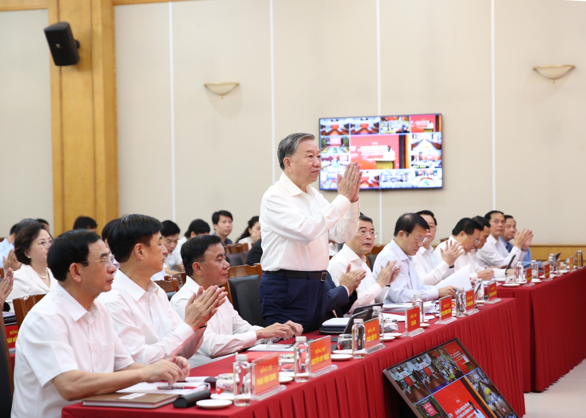 Tạo chuyển biến thực chất, mạnh mẽ trong phát triển khoa học, công nghệ, đổi mới sáng tạo, chuyển đổi số- Ảnh 2.