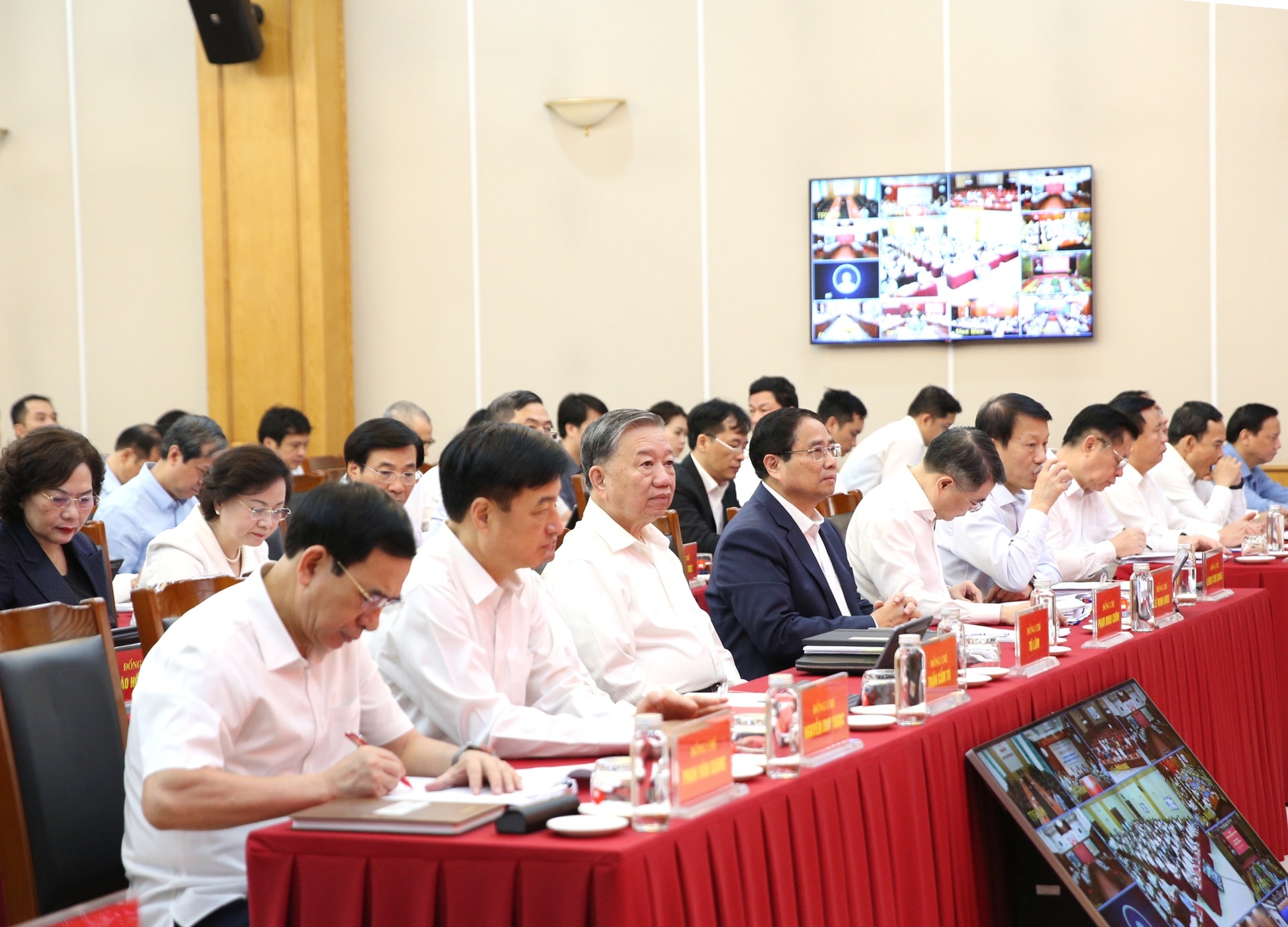 Tạo chuyển biến thực chất, mạnh mẽ trong phát triển khoa học, công nghệ, đổi mới sáng tạo, chuyển đổi số- Ảnh 3.