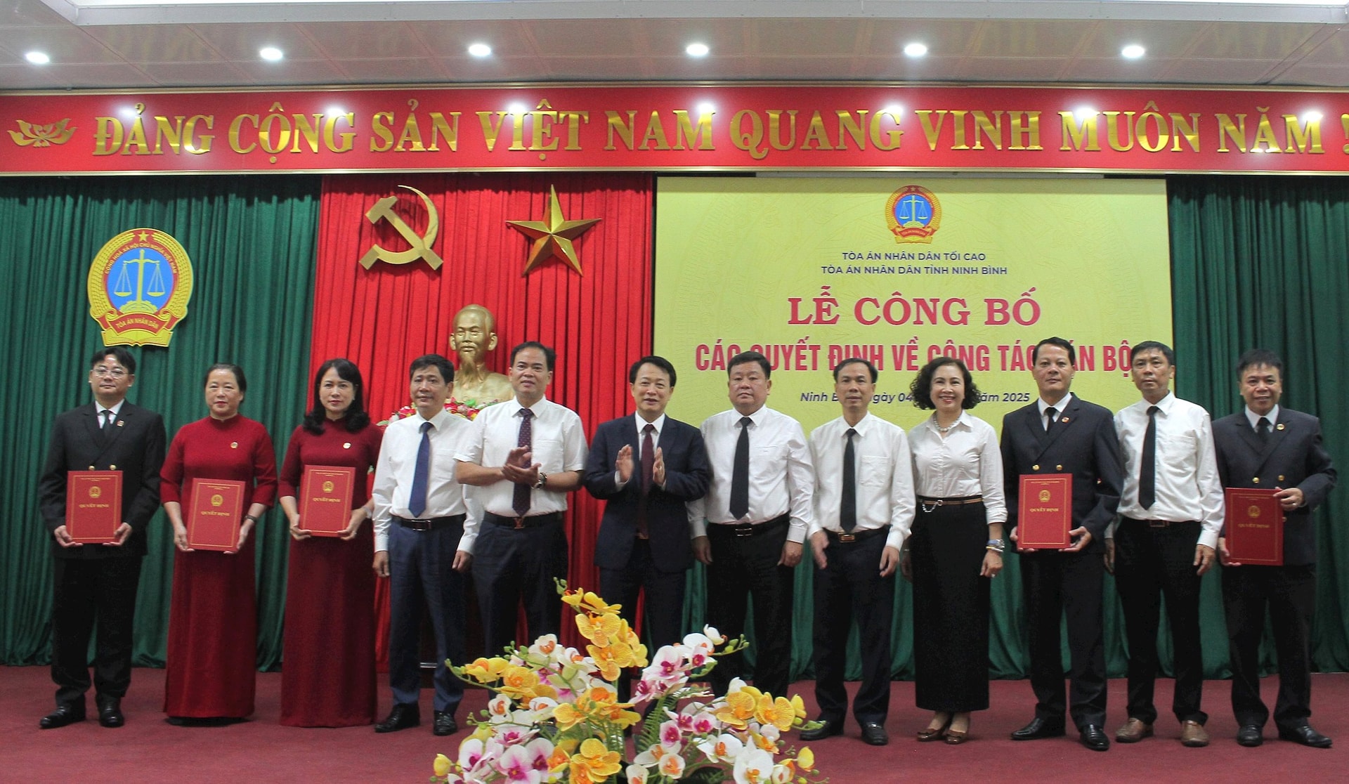 bo_nhiem10.jpg