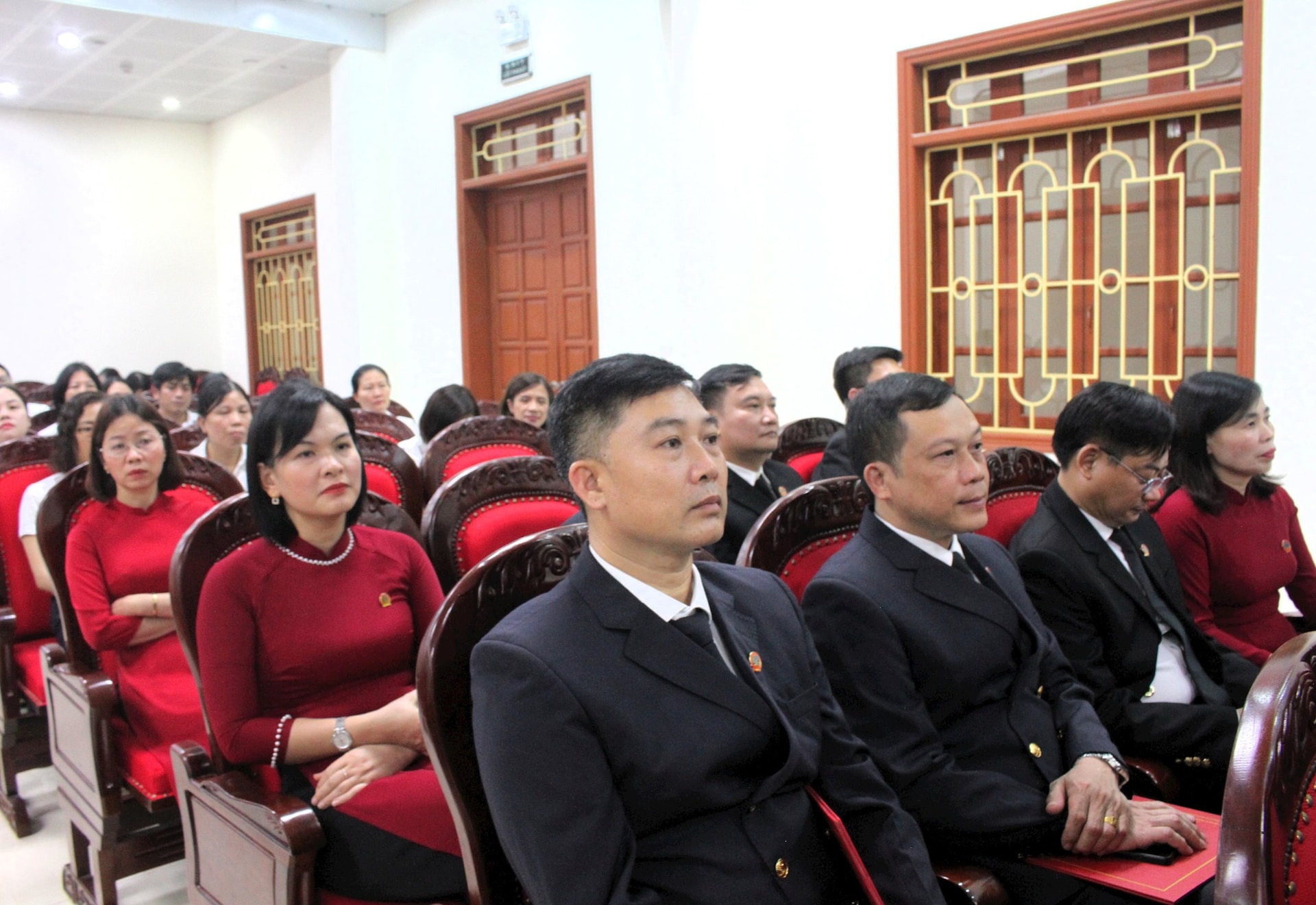 bo_nhiem7.jpg