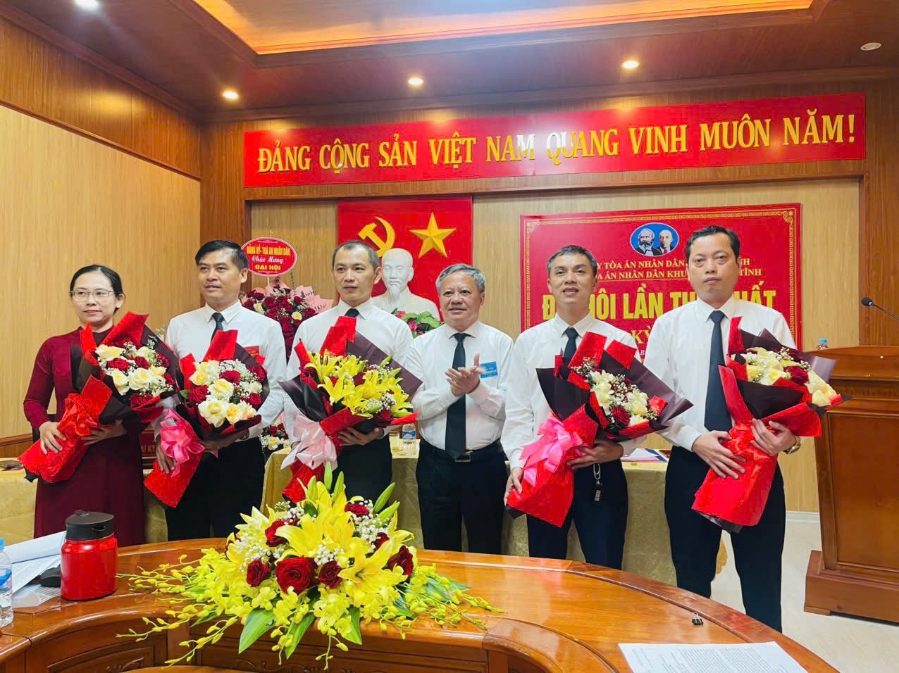 dai_hoi_chi_bo_kv3.jpg