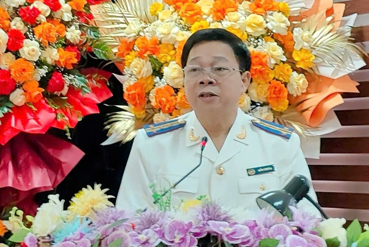 ongdung.jpg