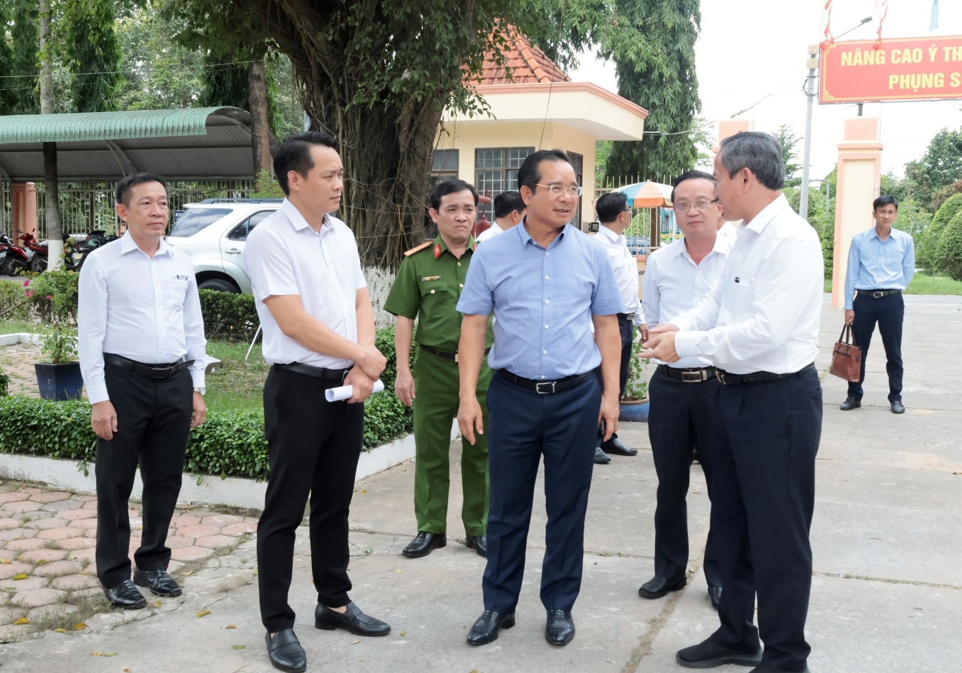 khaosatphuan1.jpg