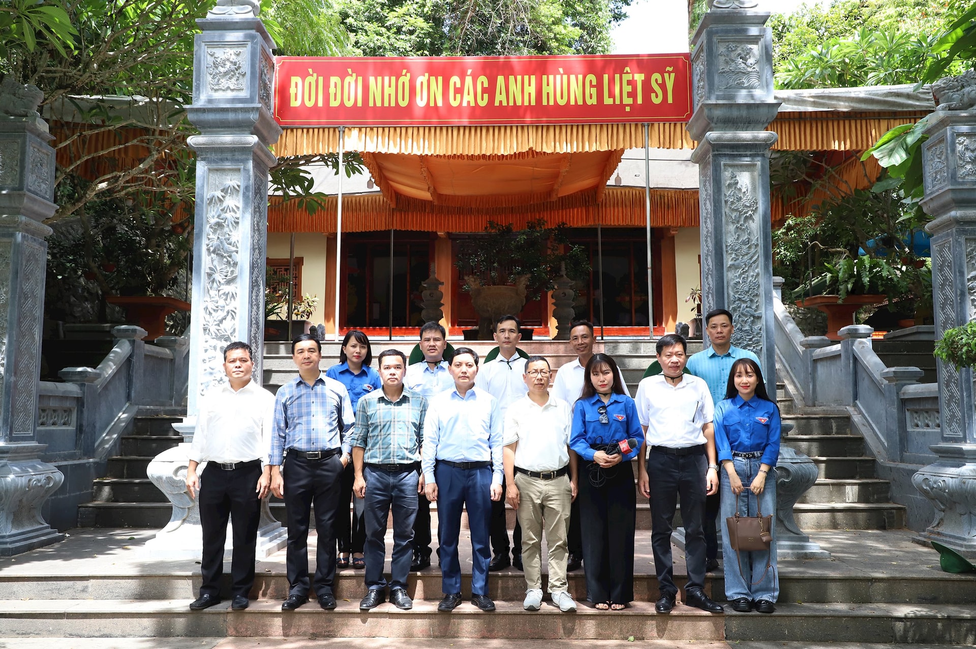 hanh-trinh-tri-an-mien-trung-1-.jpg