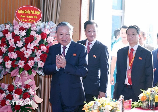 ttxvn-vna-potal-tong-bi-thu-to-lam-du-dai-hoi-dai-bieu-lan-thu-i-nhiem-ky-2025-2030-cua-dang-bo-xa-nghia-tru-8147586.jpg