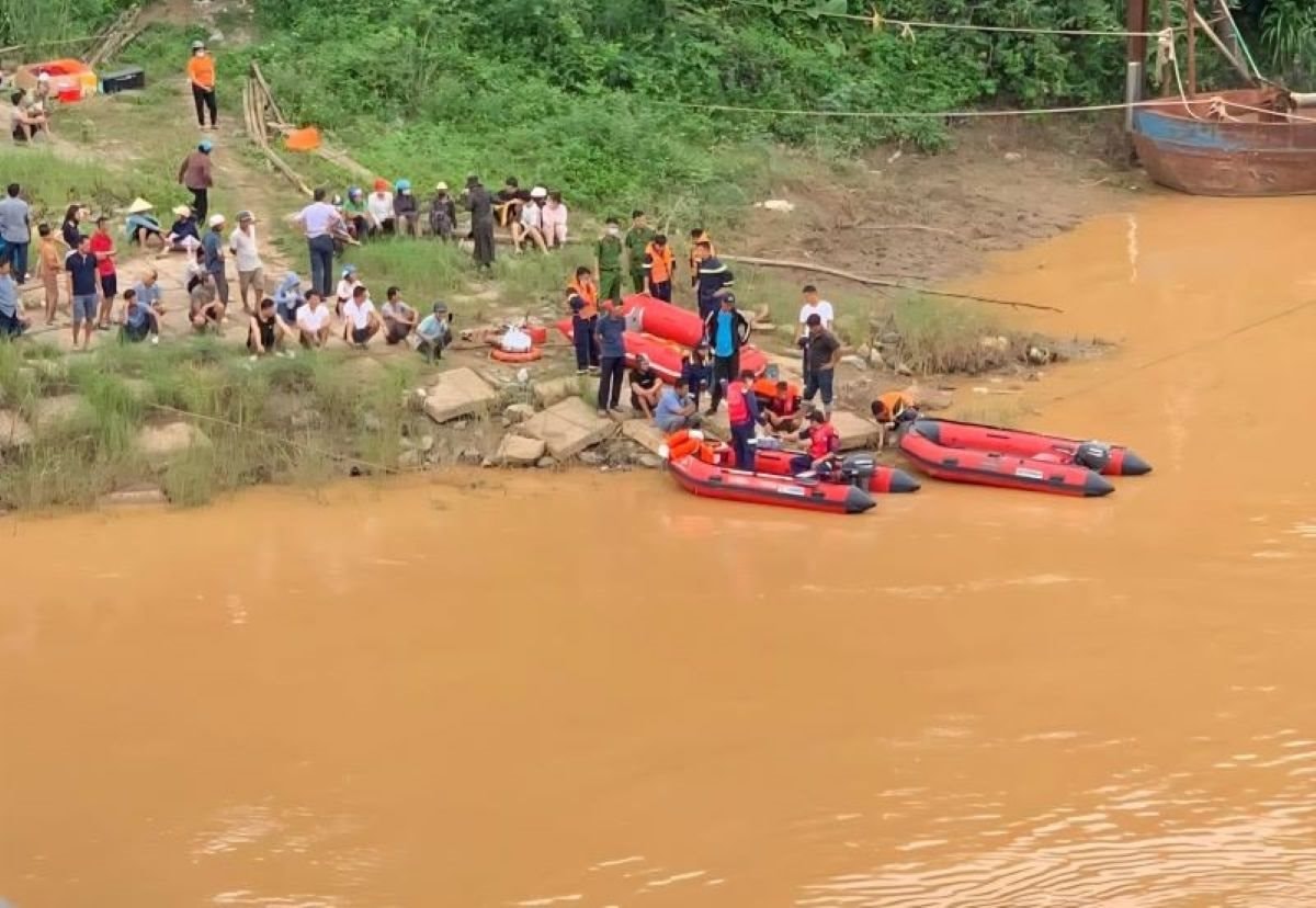 nhaycau.jpg