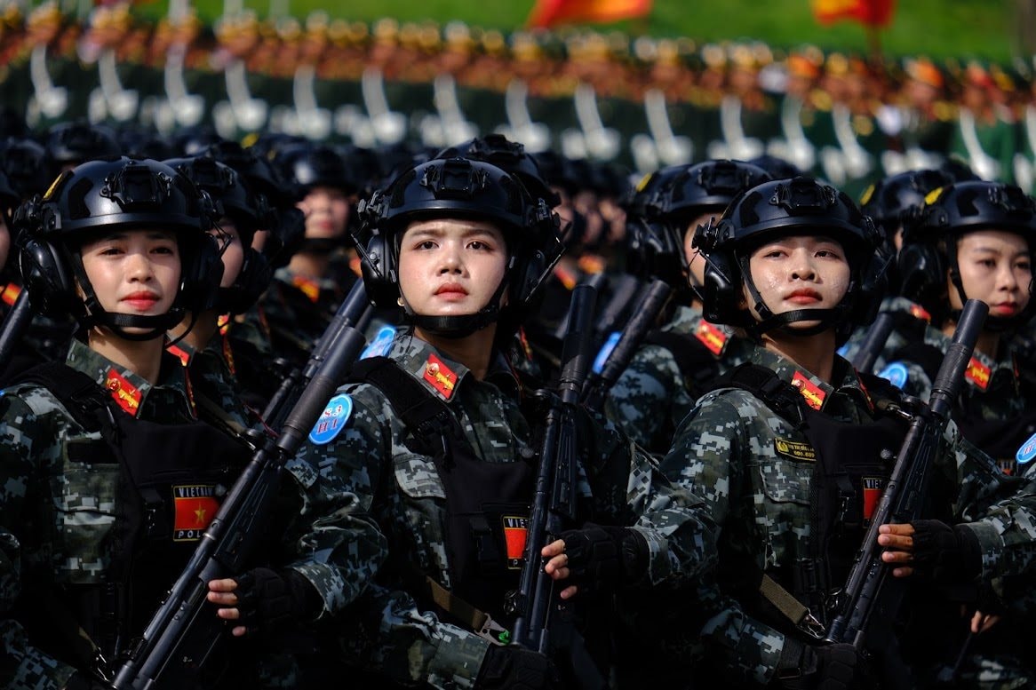 1nam2313.jpg
