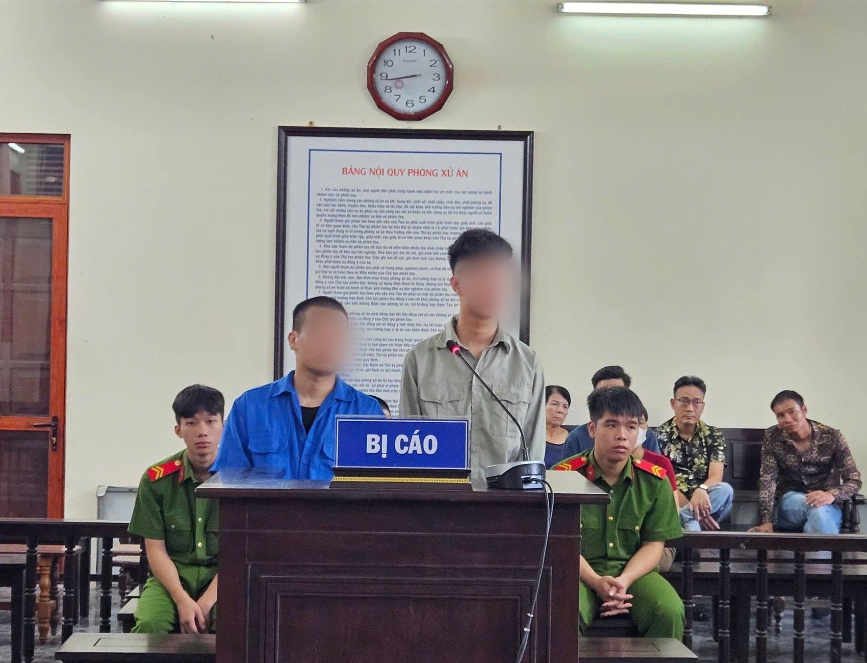 mua-ban-ma-tuy-lien-tinh-hai-doi-tuong-linh-an-1.jpg