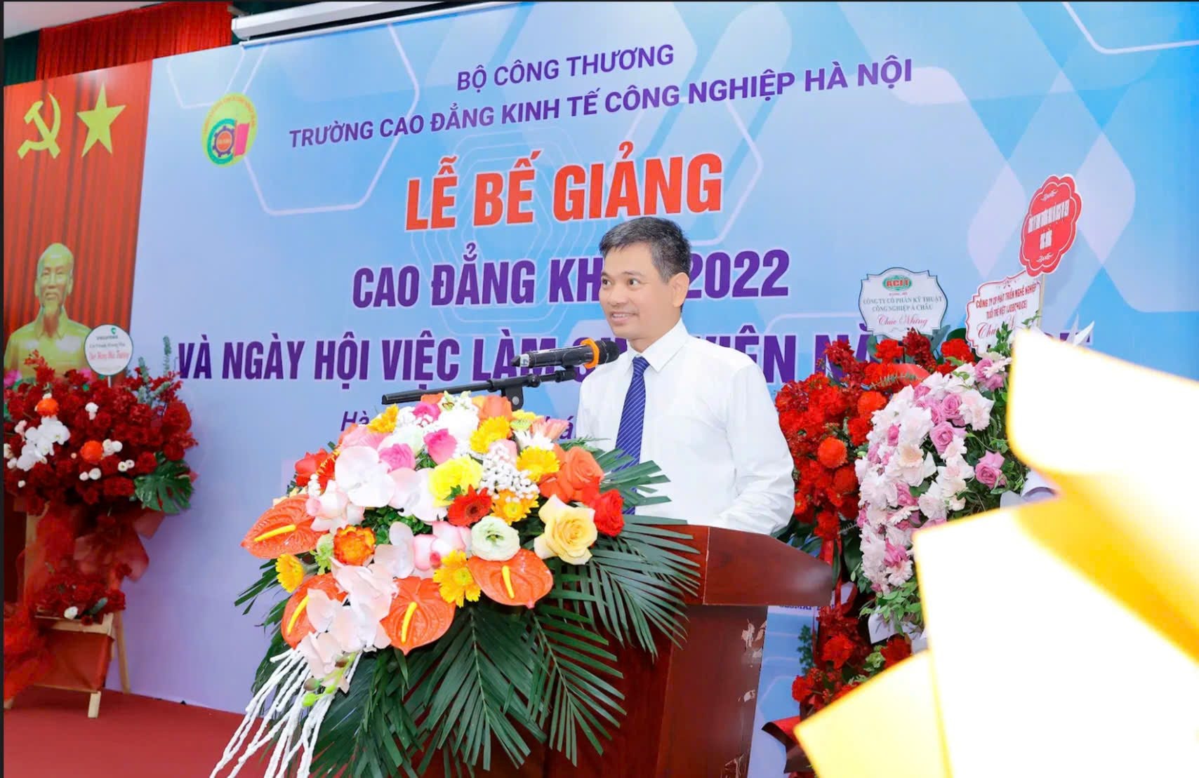 thay-chinh.jpg