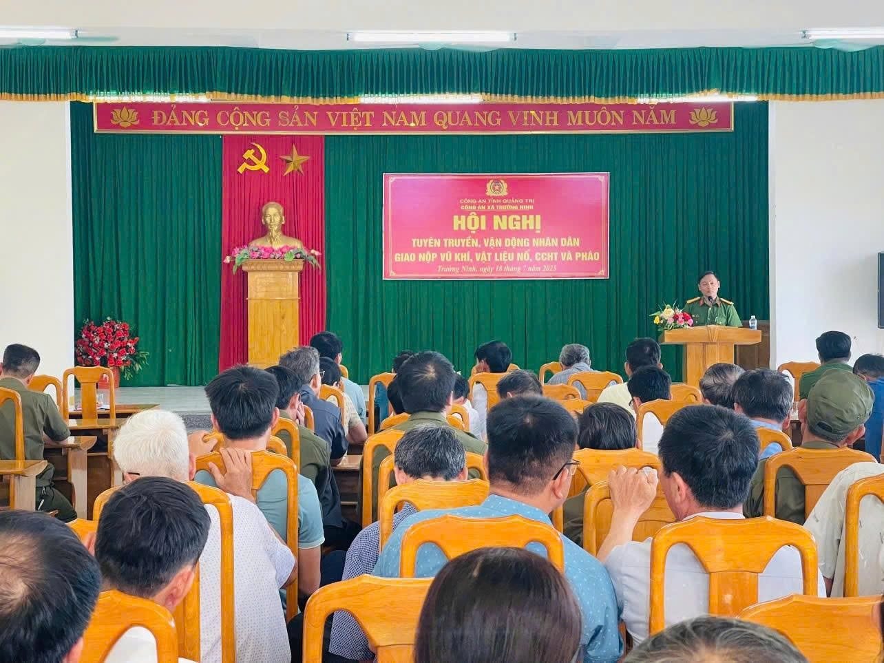 ca-xa-tuan-tra-dem-1.jpg